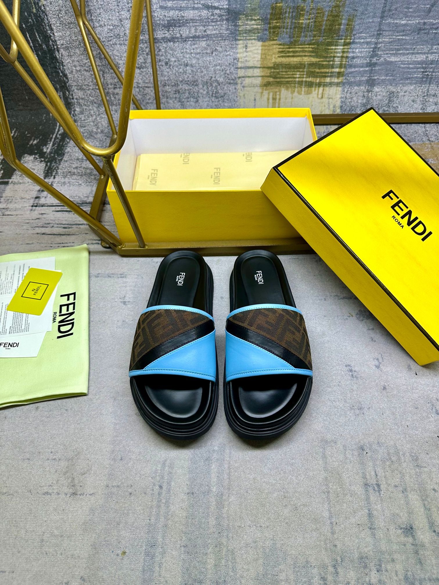 Luxury Shoes Fendi Sandals