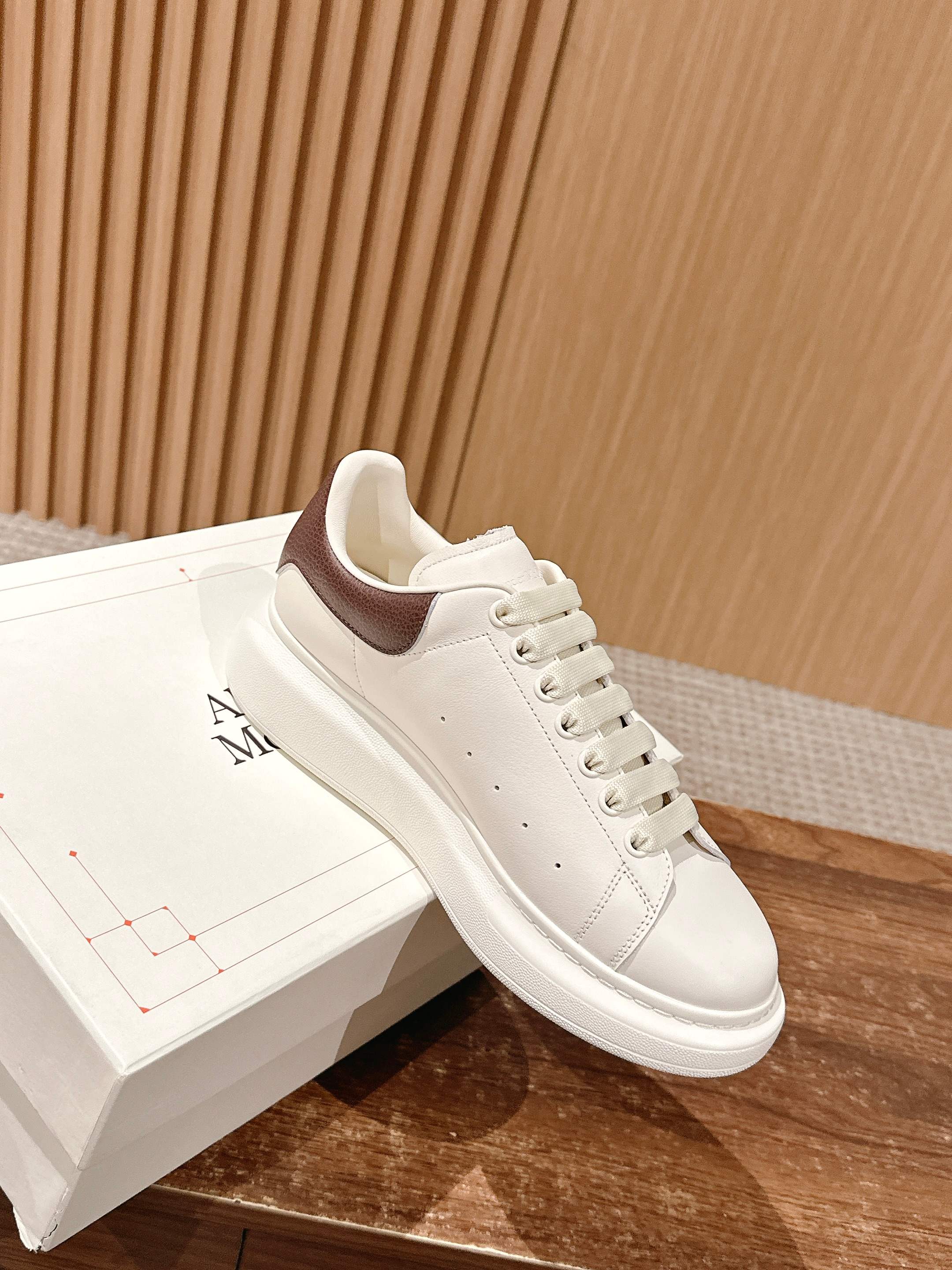 Luxury Shoes Alexander McQueen