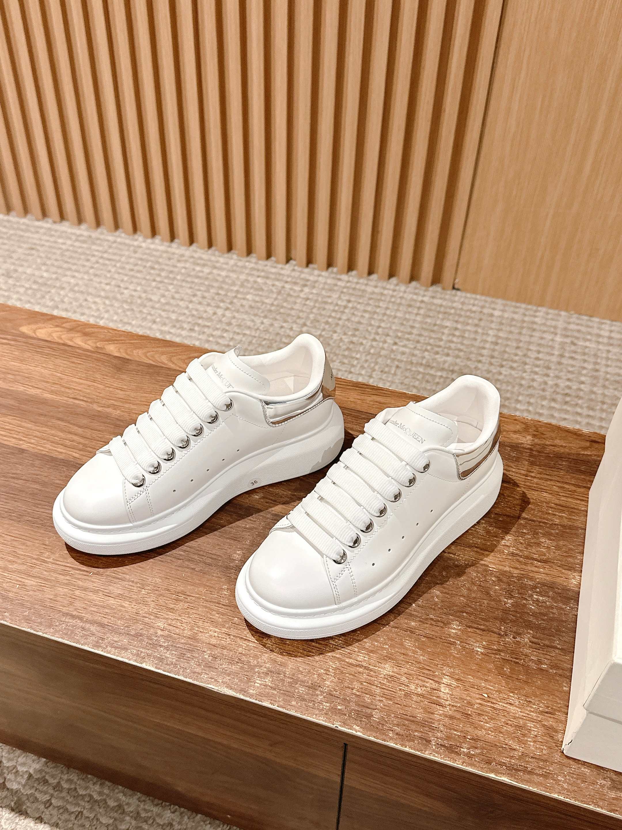 Luxury Shoes Alexander McQueen