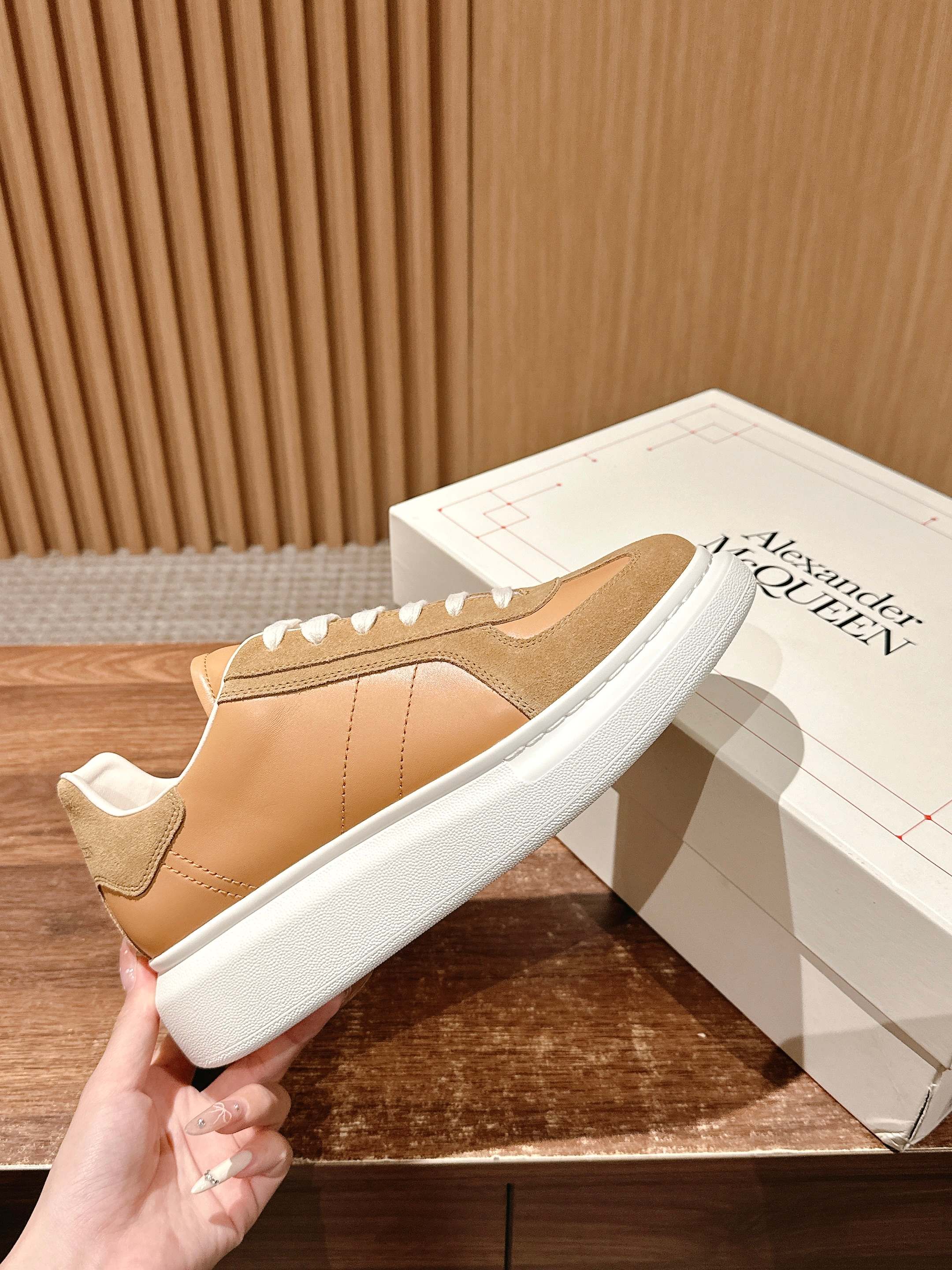 Luxury Shoes Alexander McQueen