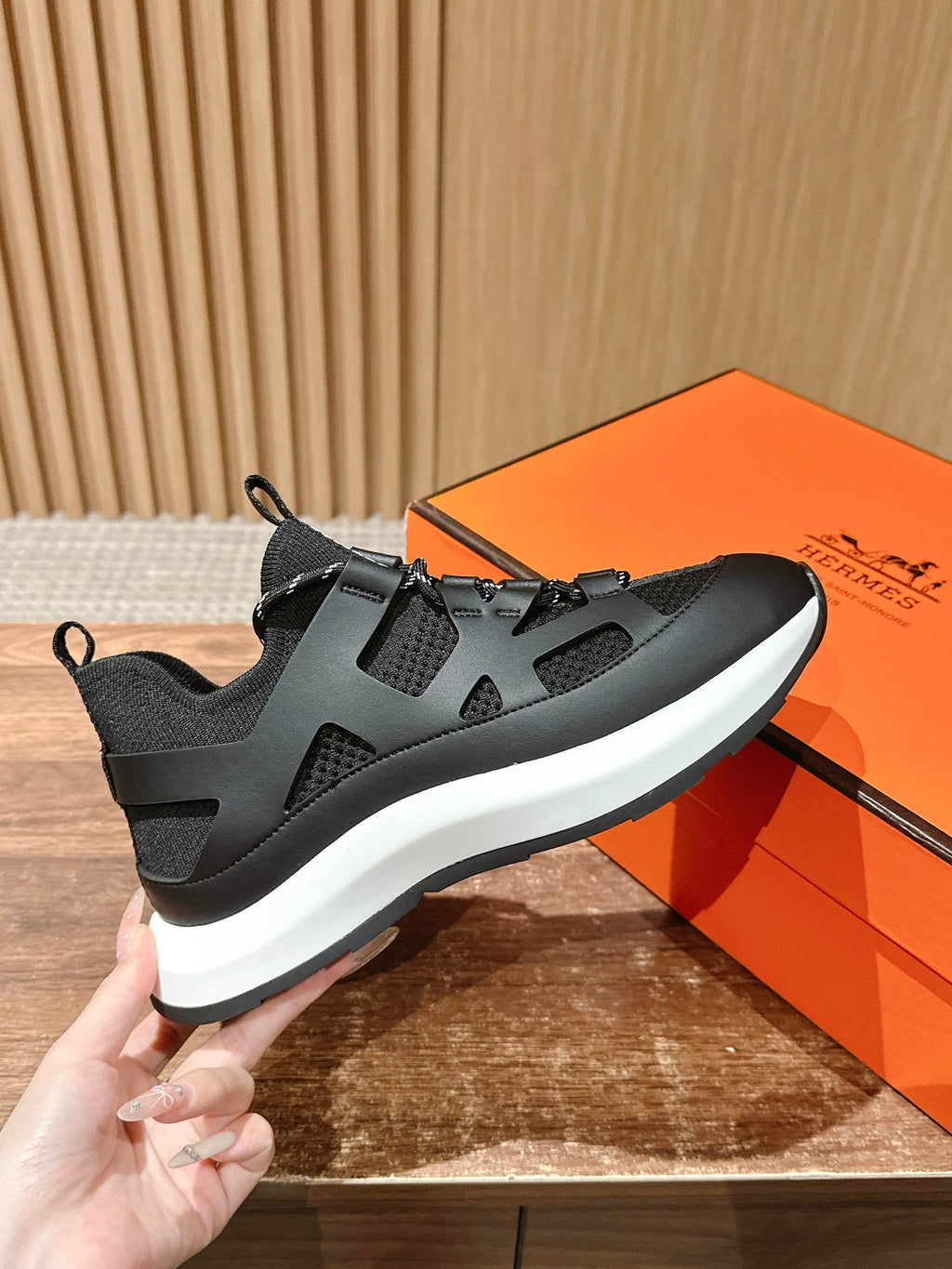 Luxury Shoes Hermes Unisex