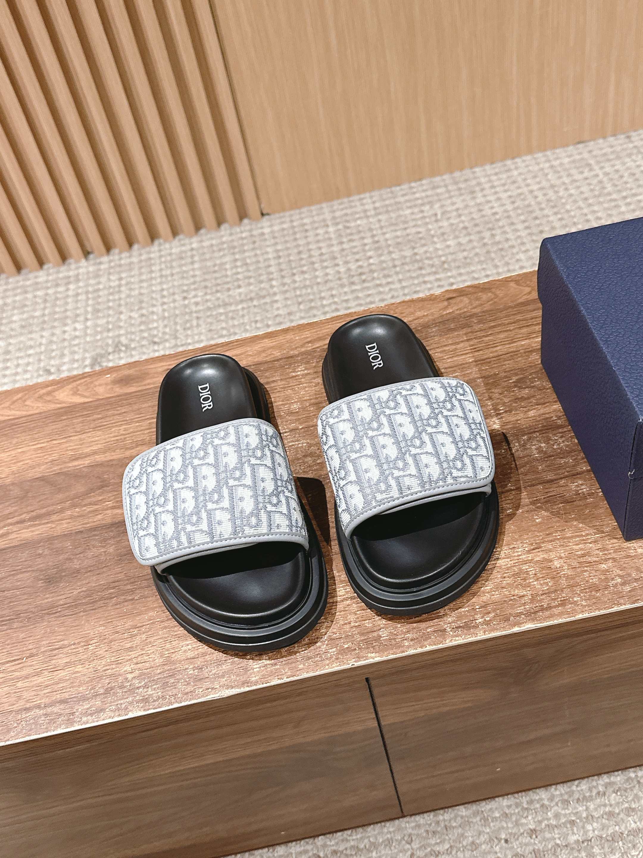 Luxury Shoes Dior Sandals