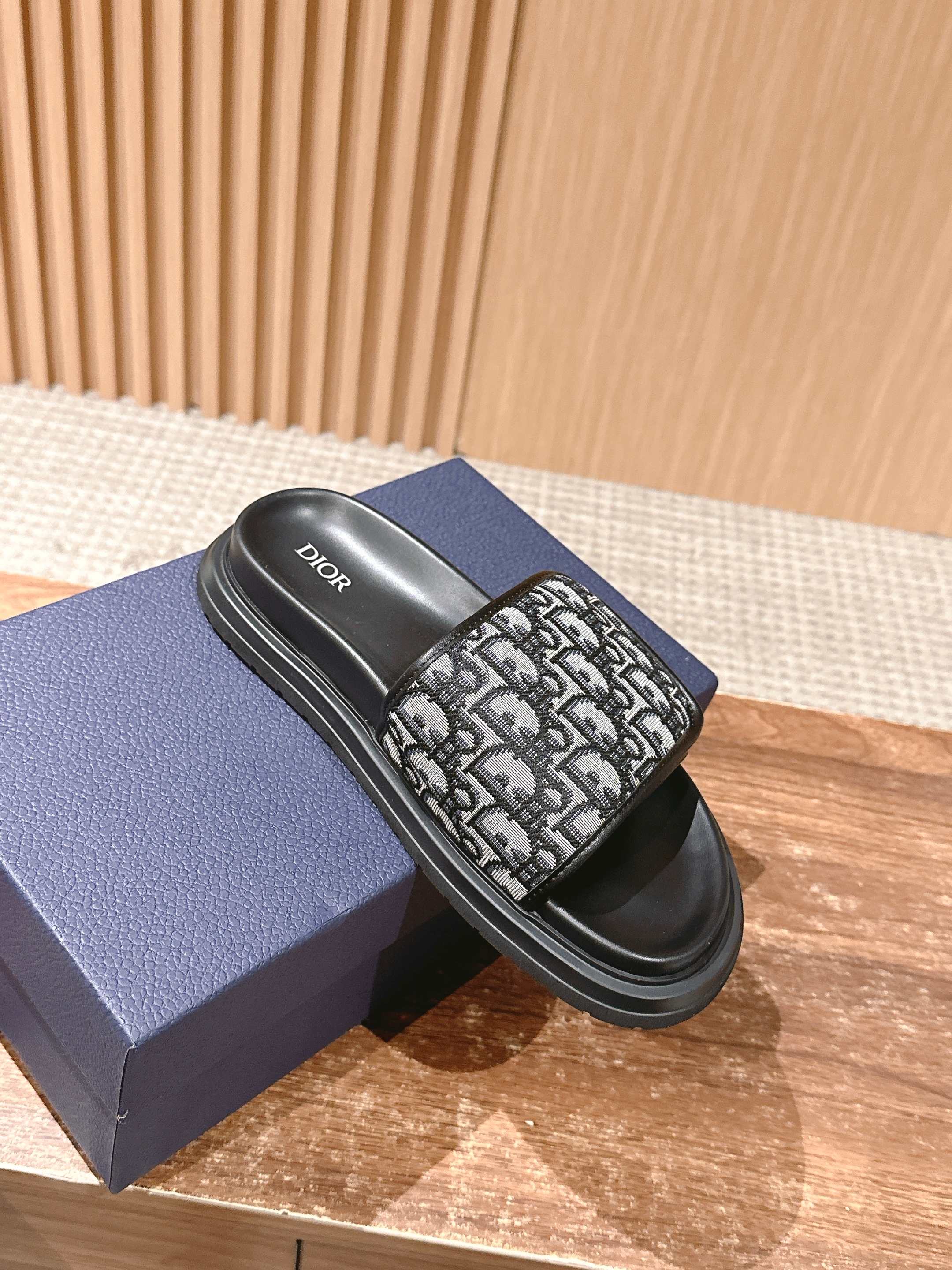Luxury Shoes Dior Sandals
