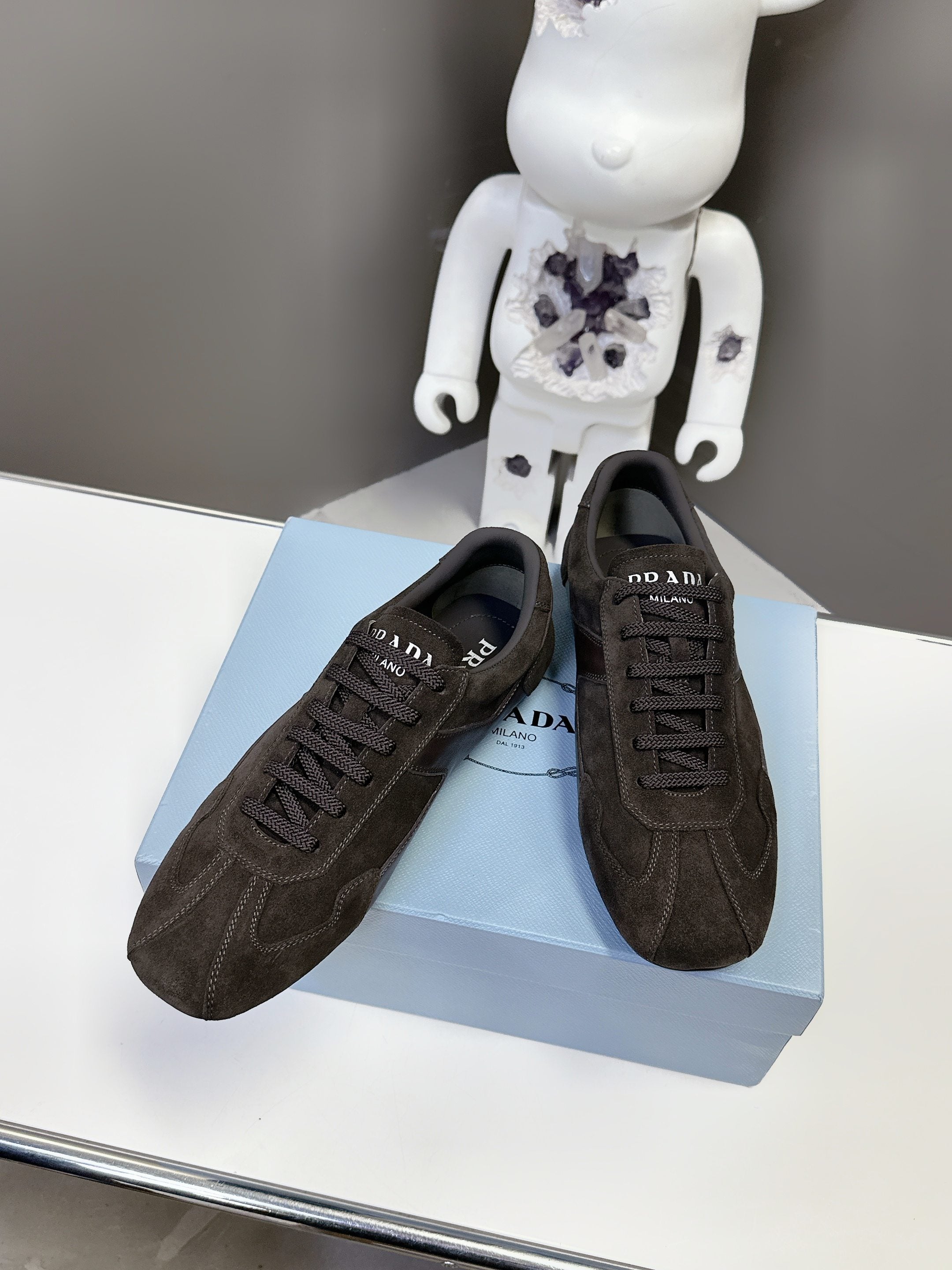 Luxury Shoes Prada Unisex