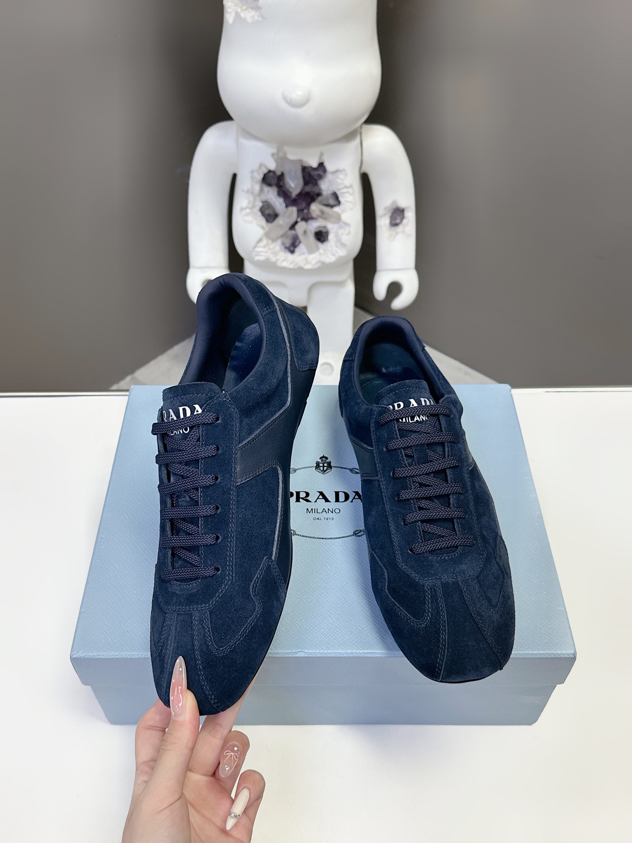 Luxury Shoes Prada Unisex