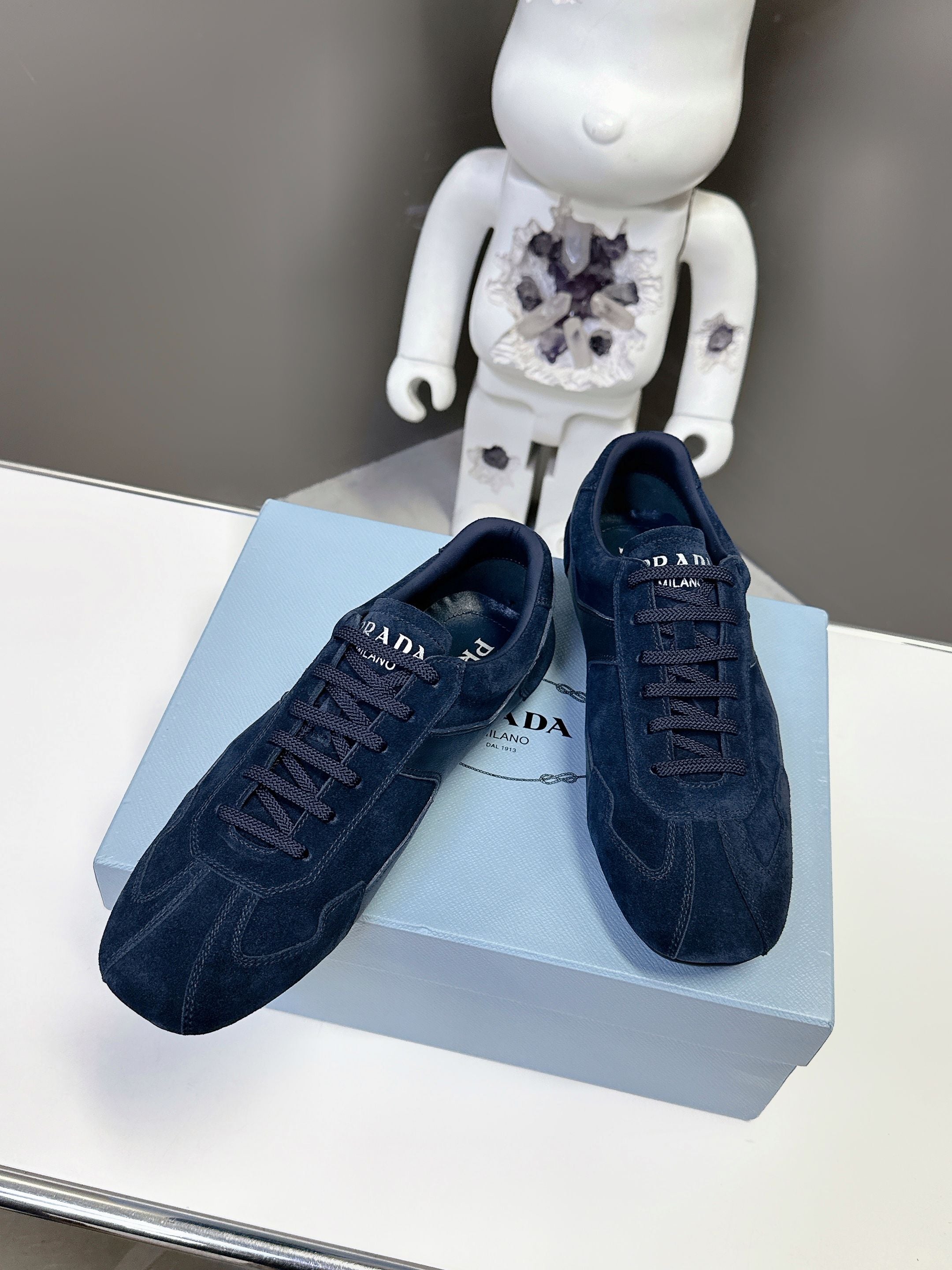 Luxury Shoes Prada Unisex