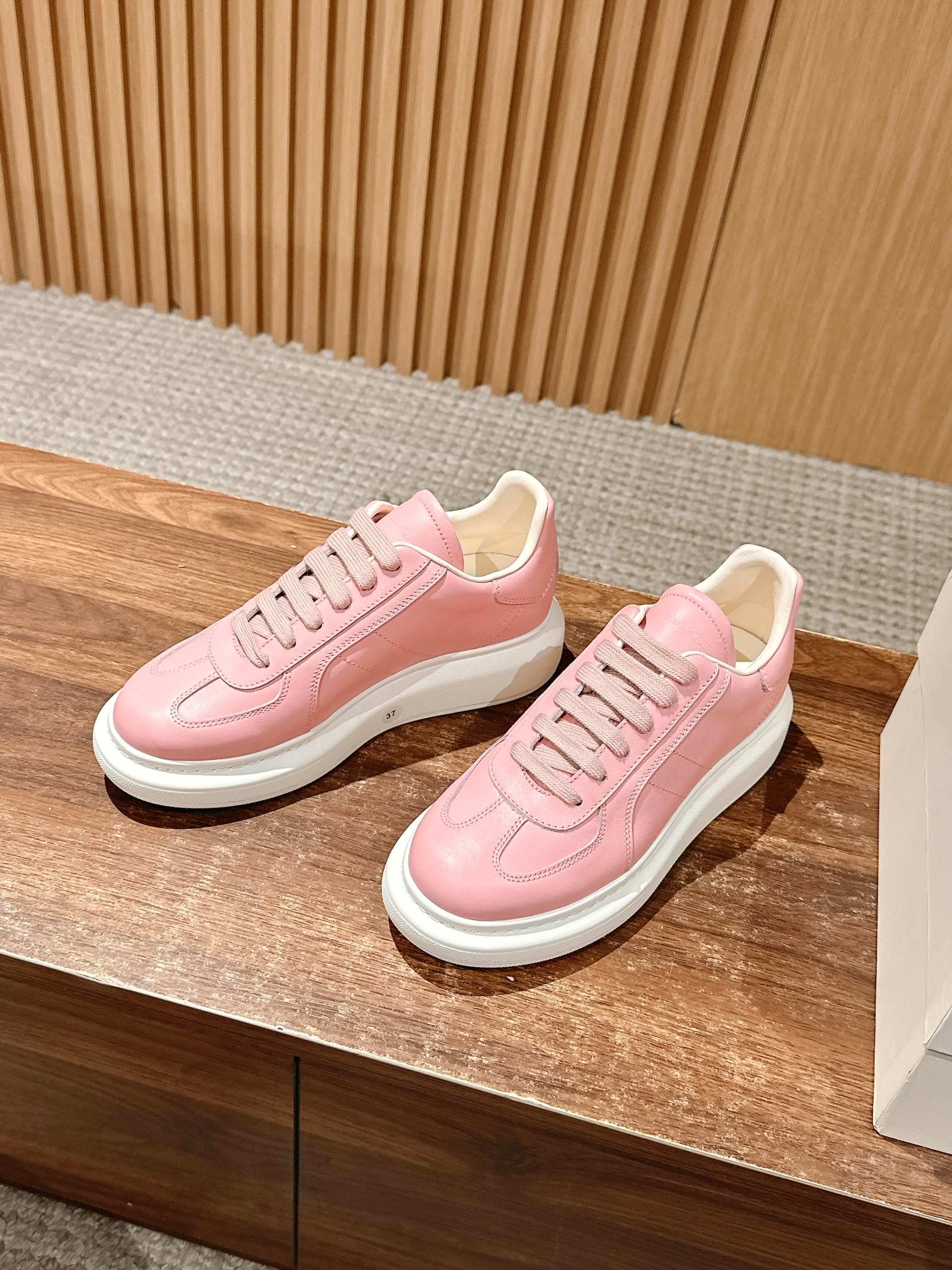 Luxury Shoes Alexander McQueen