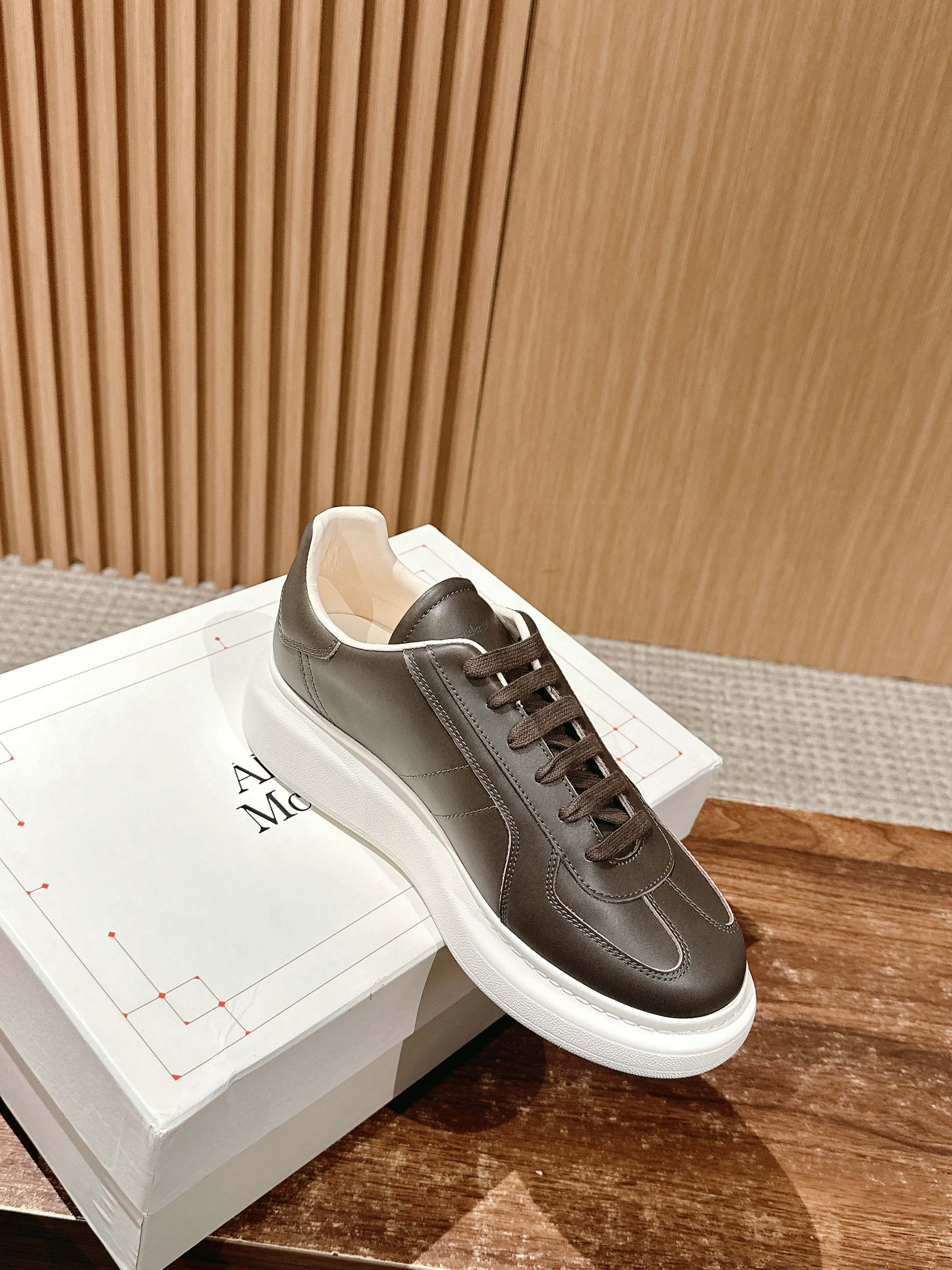 Luxury Shoes Alexander McQueen