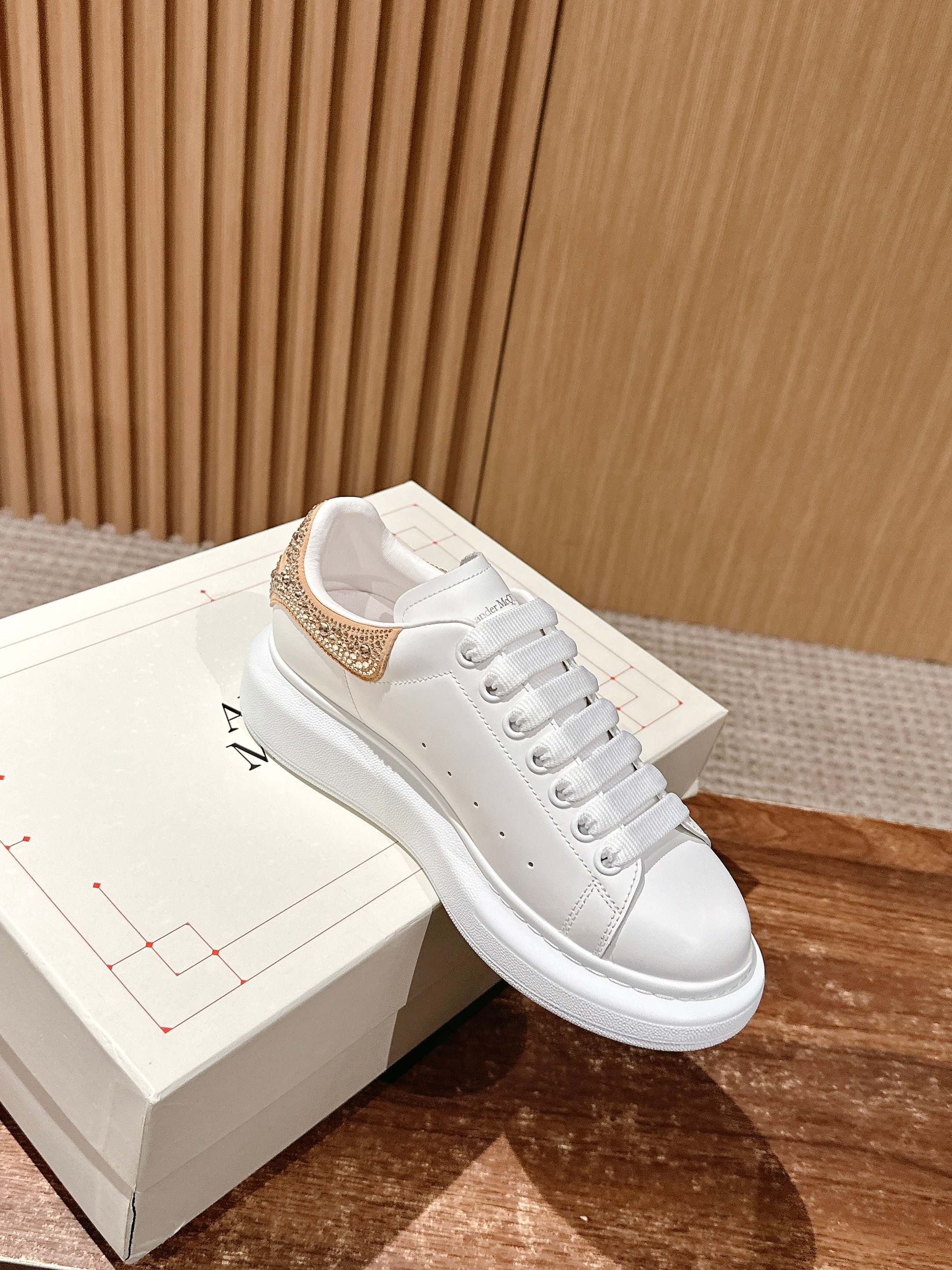 Luxury Shoes Alexander McQueen