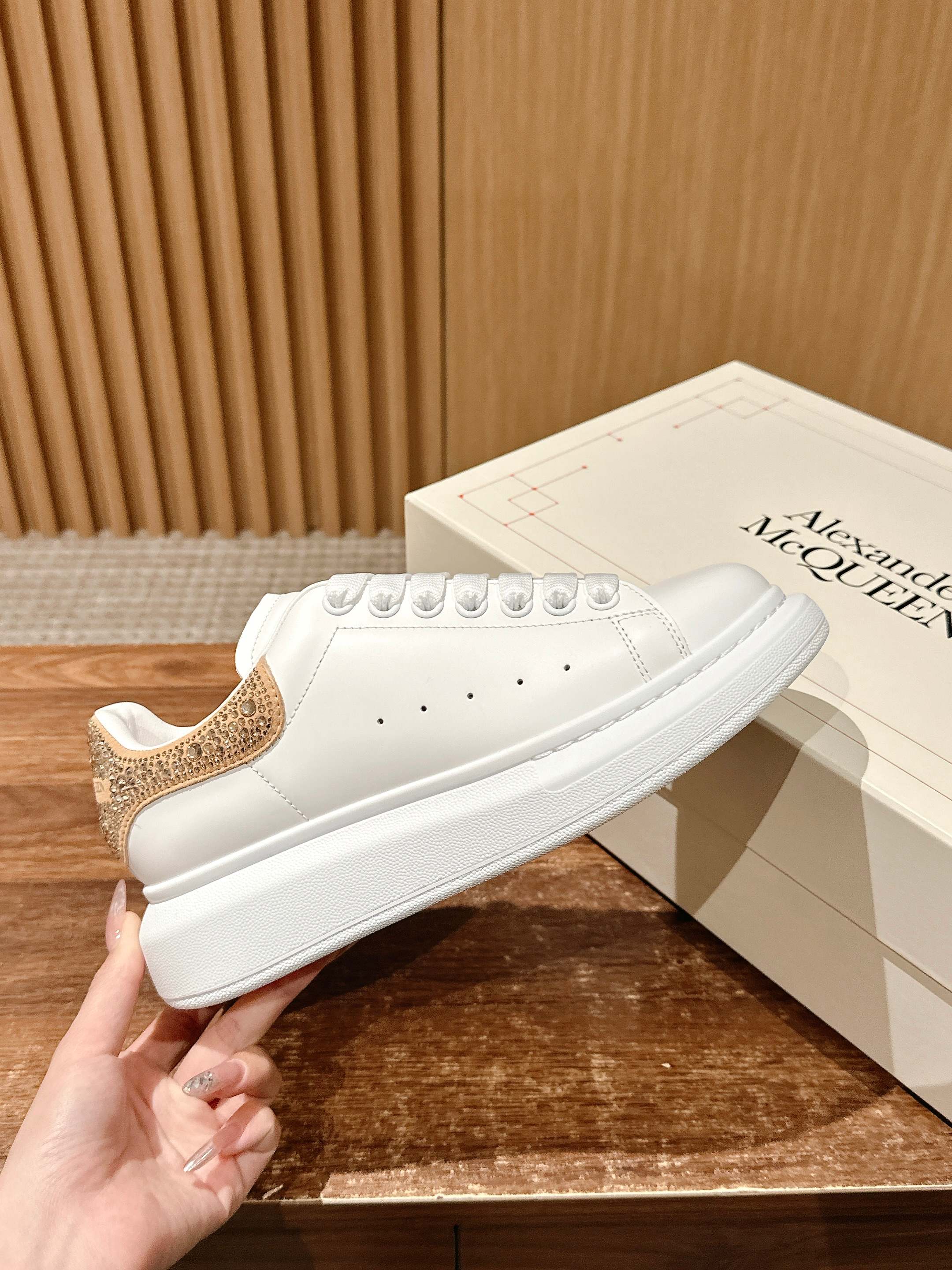 Luxury Shoes Alexander McQueen