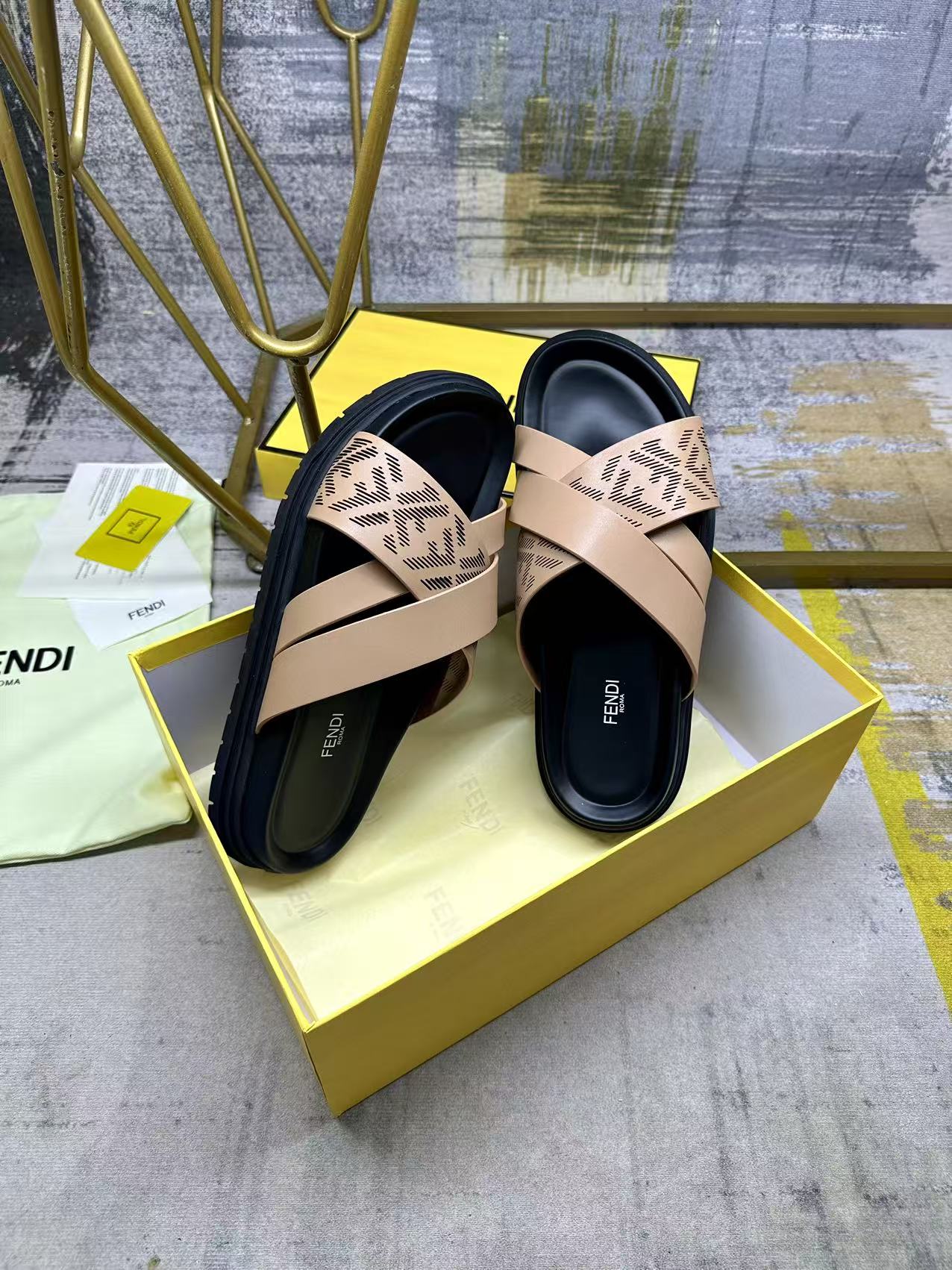 Fendi sandals in beige with FF-logo straps and thick black base