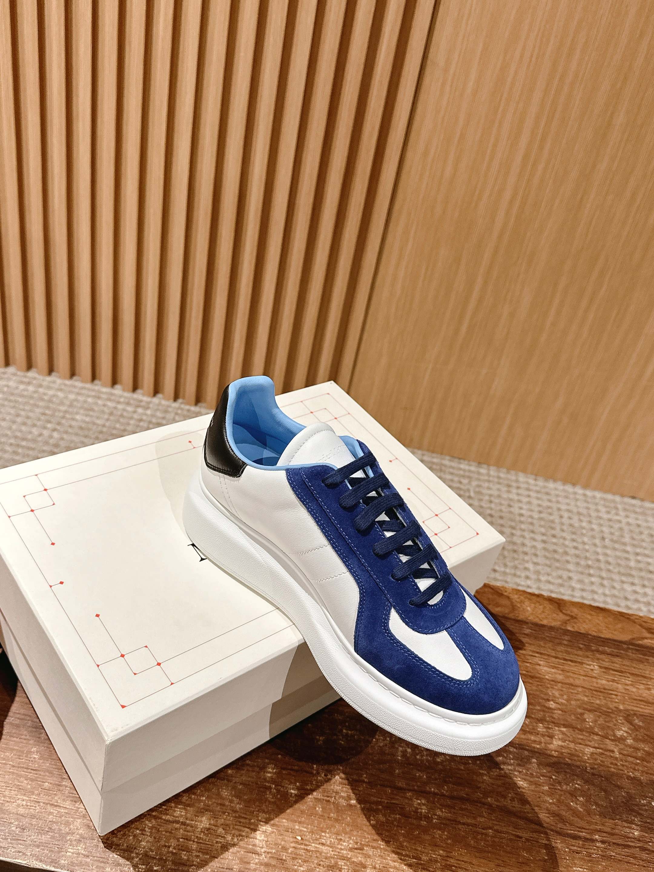 Luxury Shoes Alexander McQueen