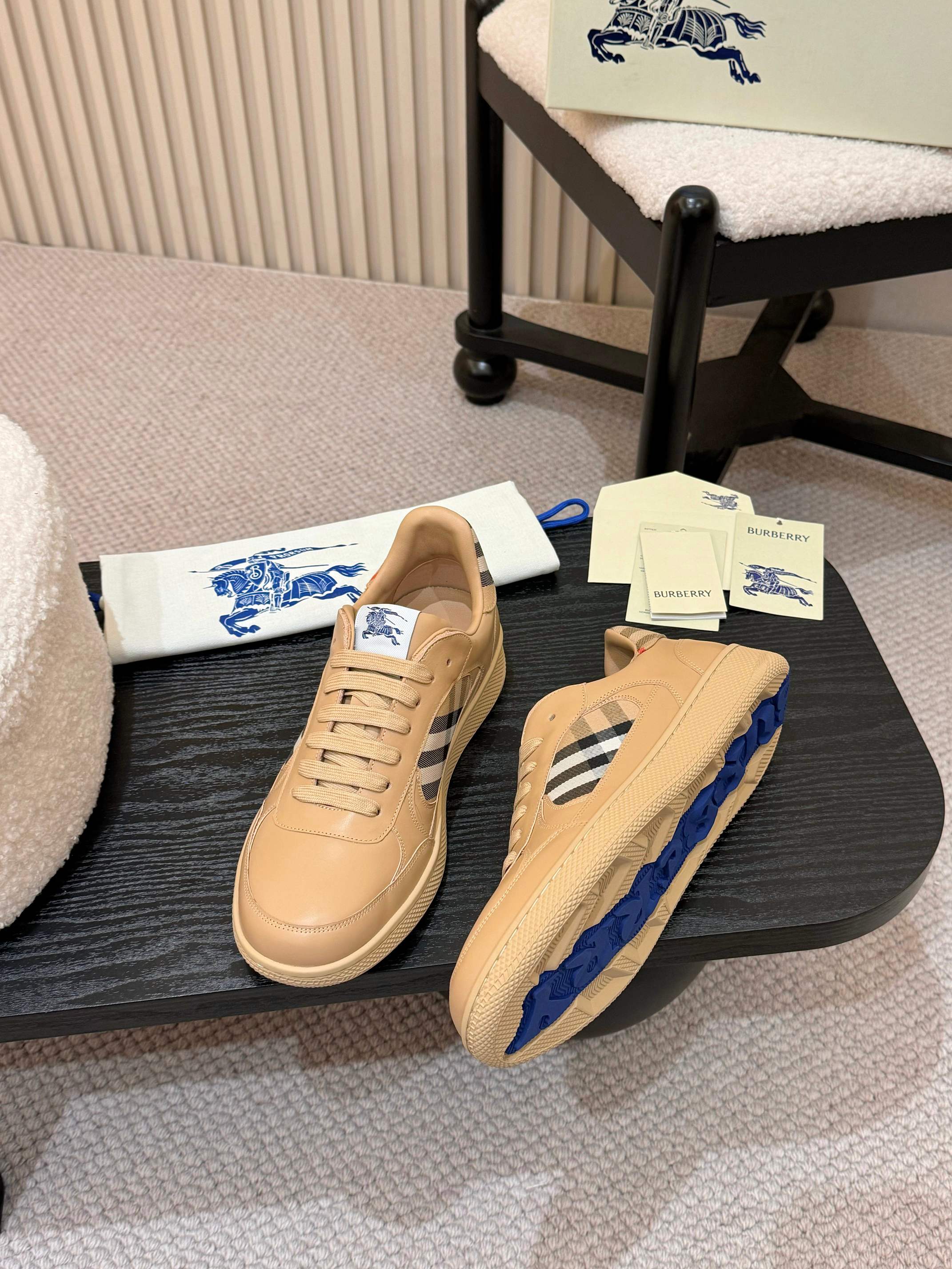 Burberry low-top sneakers in beige with check insert and textured sole