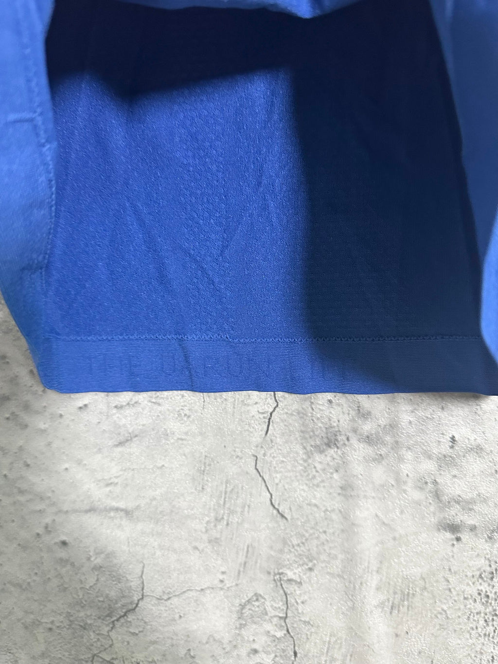 Ralph Lauren blue T-shirt hem with visible stitching