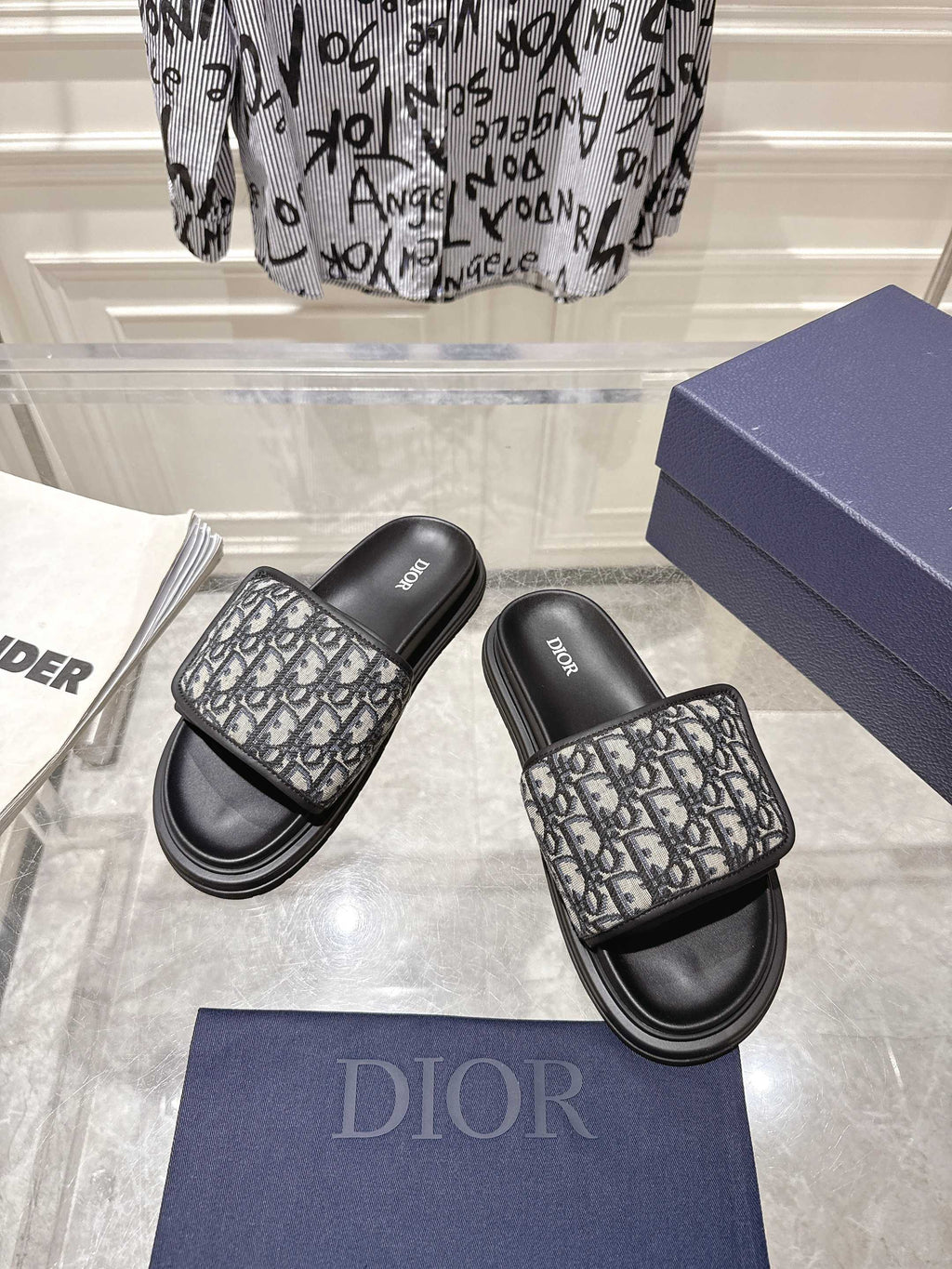 Dior slide sandals, black soles and straps with gray Dior-oblique monogram pattern