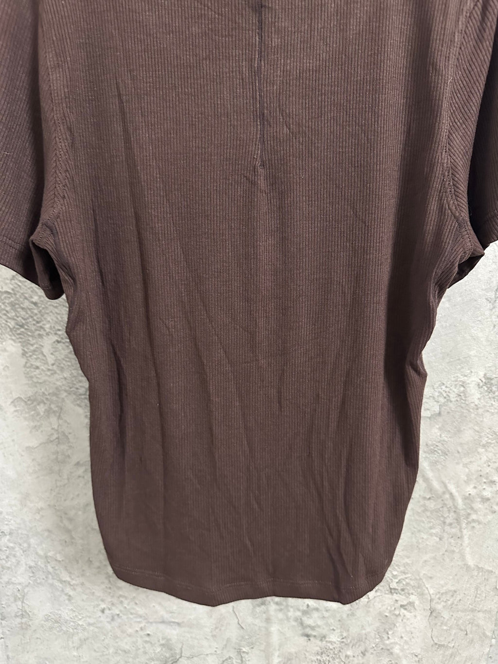 Brown ribbed henley T-shirt back panel with short sleeves