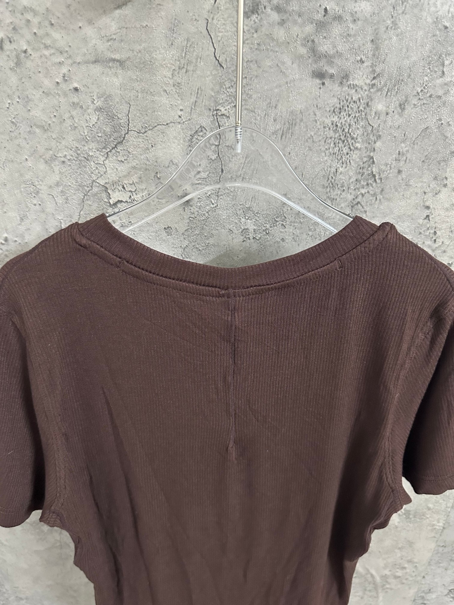 Brown henley T-shirt back with crew neck and short sleeves