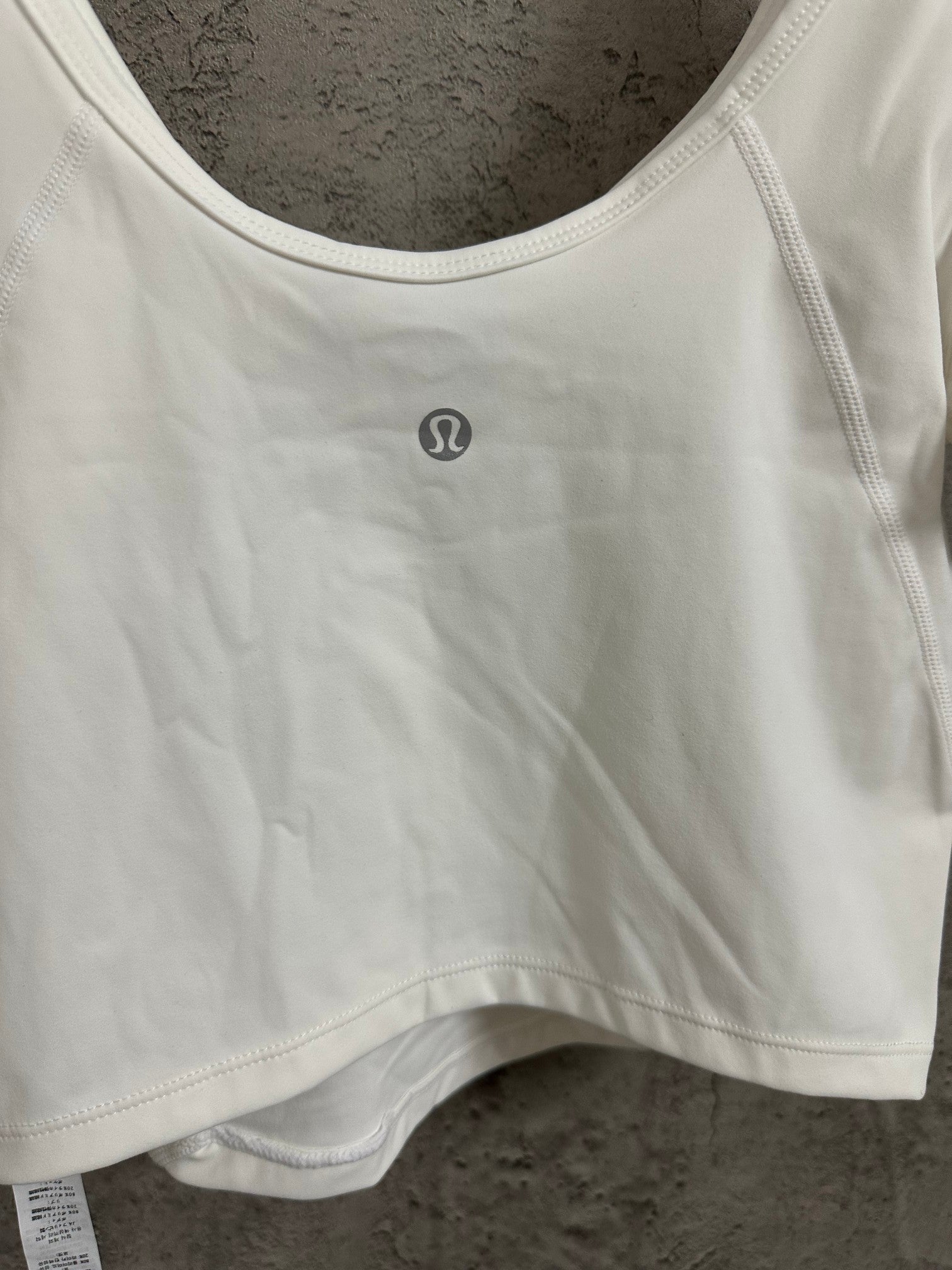 Ralph Lauren white scoop-neck crop T-shirt with chest logo and short sleeves