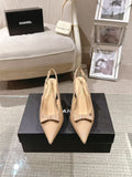 Women’s pointed-toe pumps in beige patent leather, slingback strap with bow detail