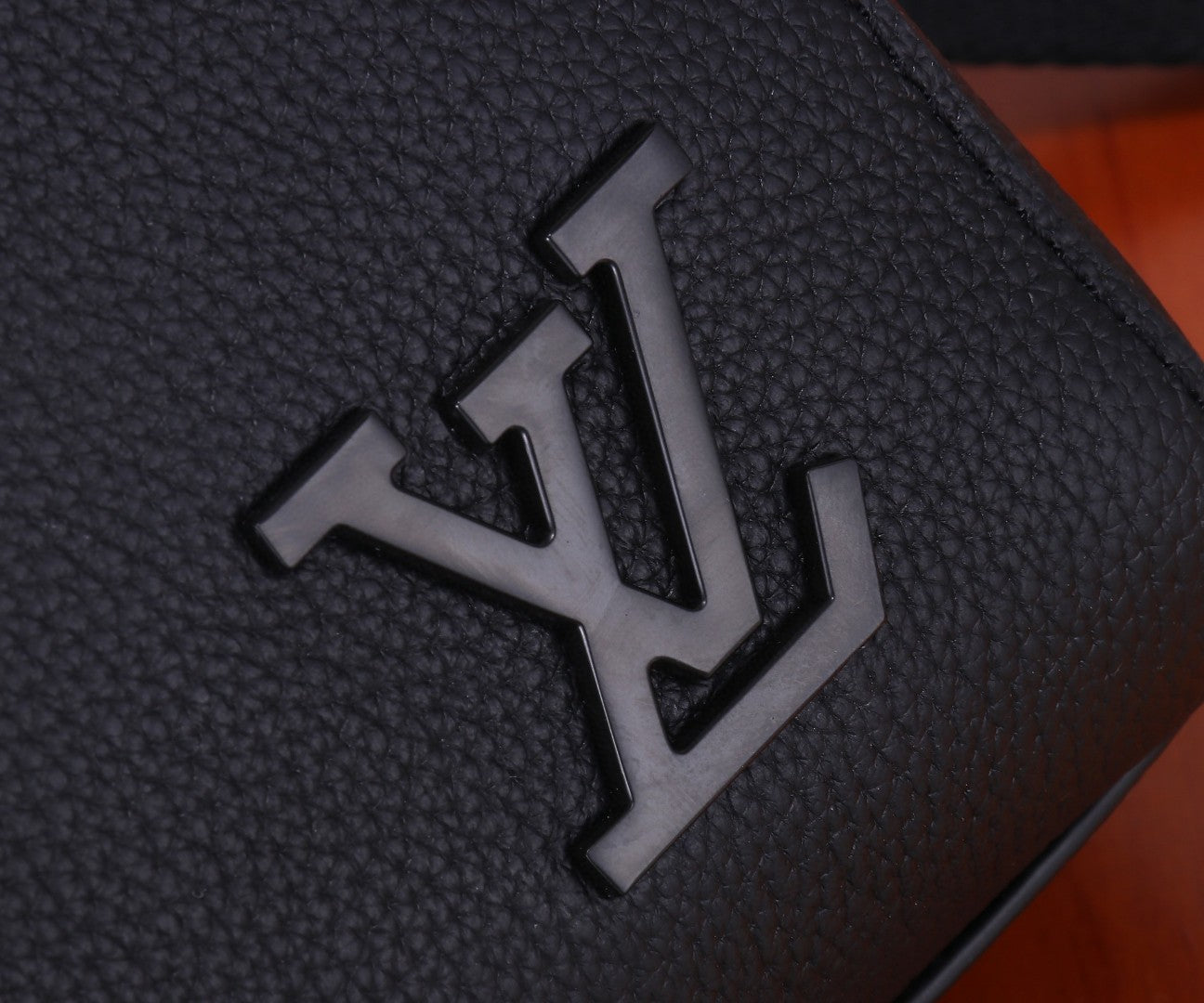 Bags Men Louis Vuitton