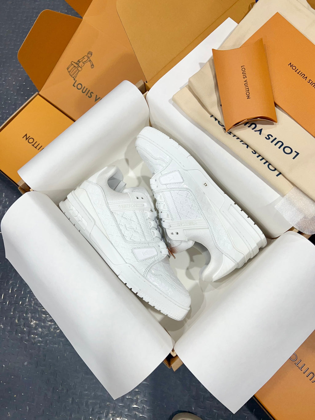Luxury Shoes Louis Vuitton Trainer