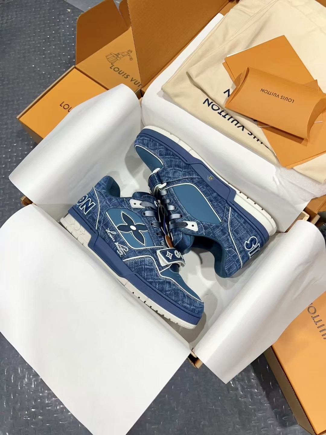 Luxury Shoes Louis Vuitton Trainer