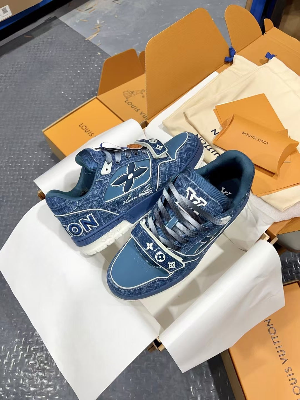 Luxury Shoes Louis Vuitton Trainer