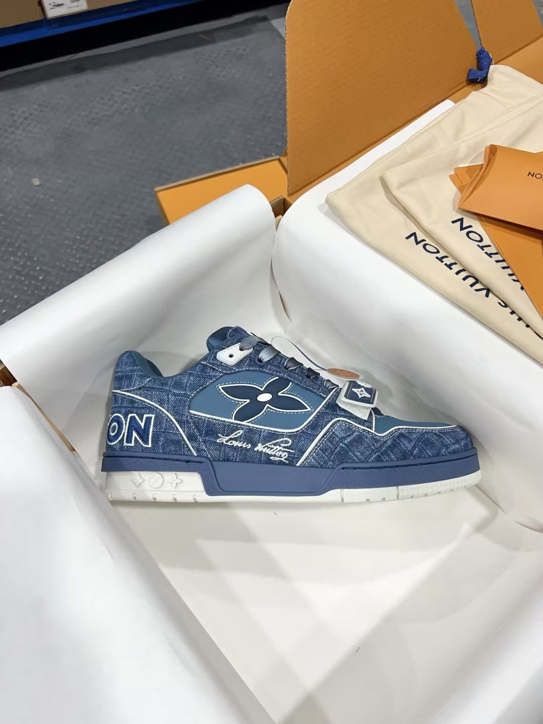 Luxury Shoes Louis Vuitton Trainer