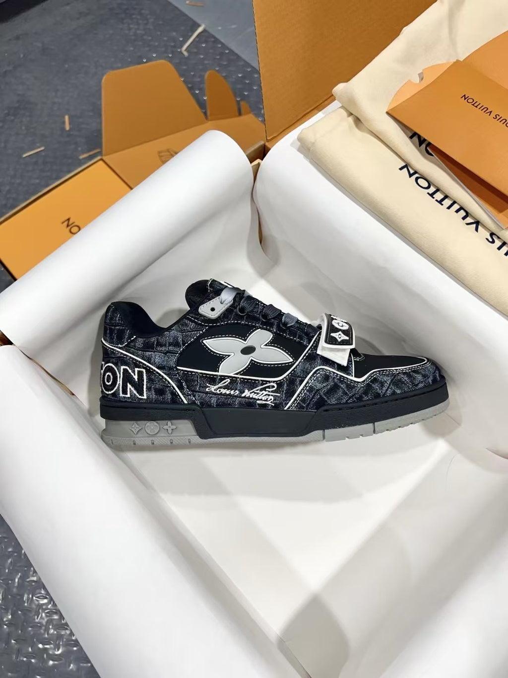 Luxury Shoes Louis Vuitton Trainer
