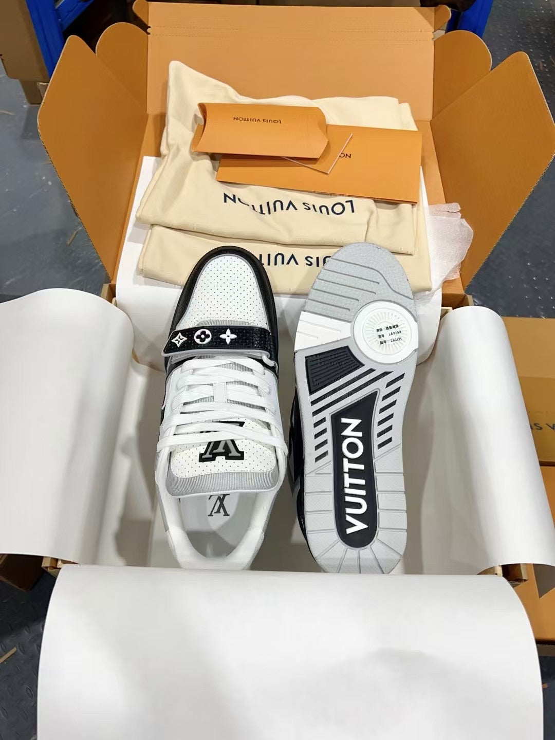 Luxury Shoes Louis Vuitton Trainer