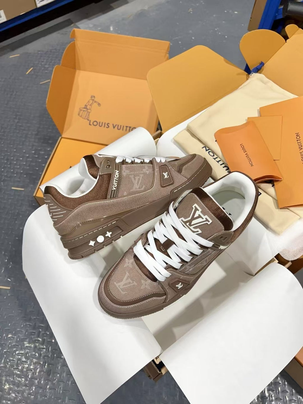 Luxury Shoes Louis Vuitton Trainer