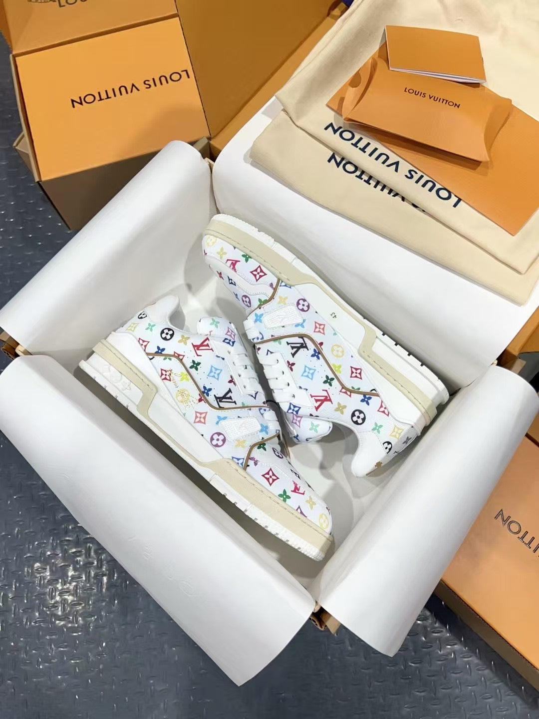 Luxury Shoes Louis Vuitton Trainer
