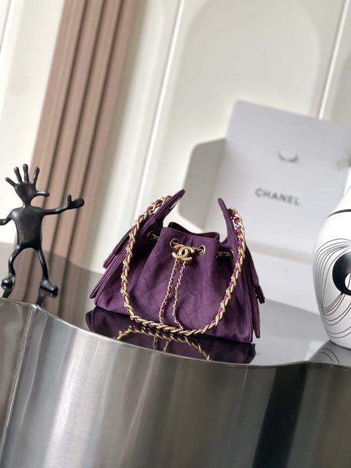 Purple Chanel shoulder bag with gold chain strap, front view