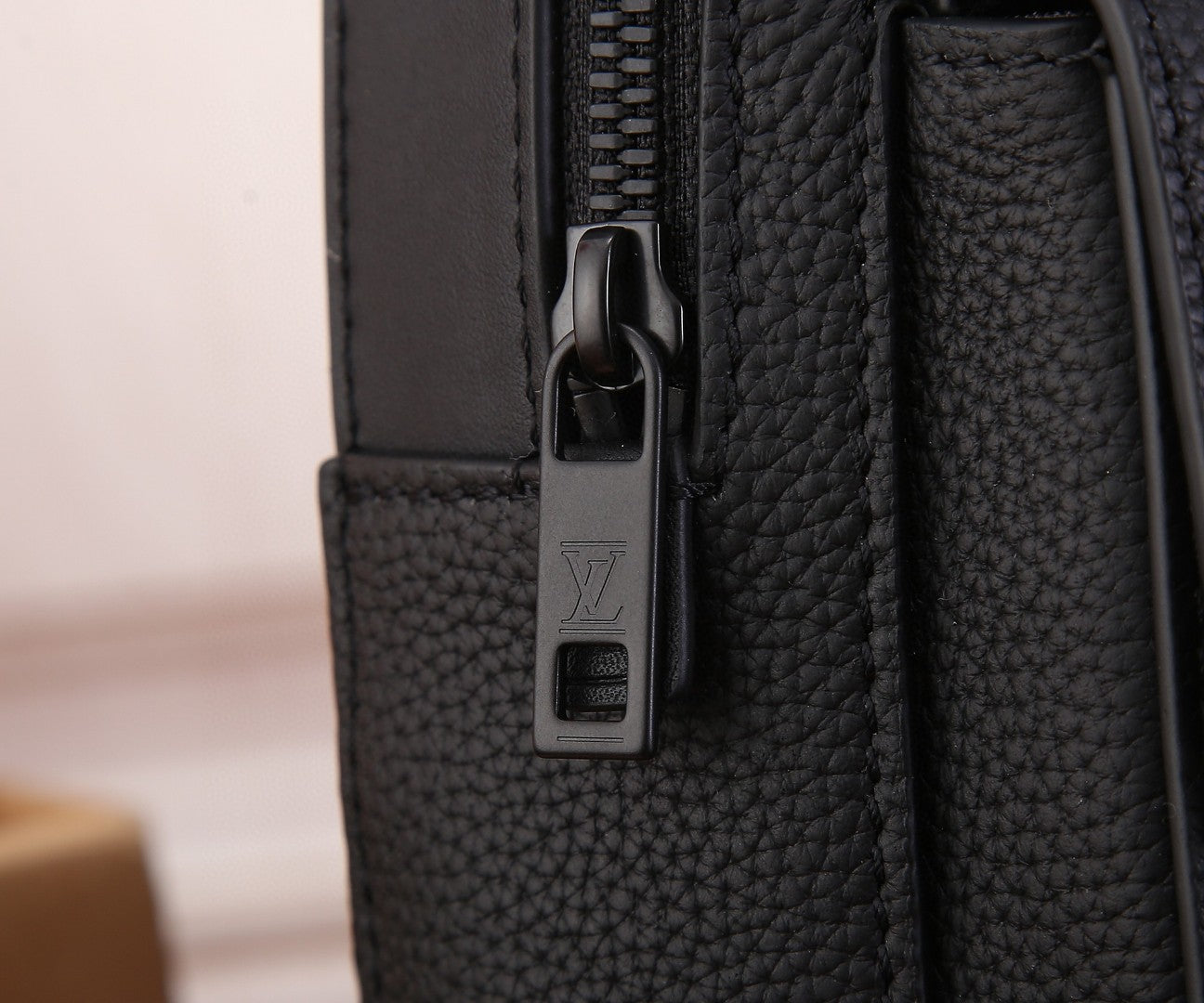 Bags Men Louis Vuitton