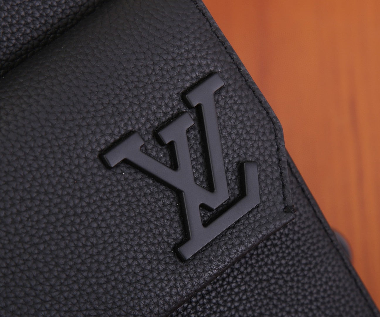 Bags Men Louis Vuitton