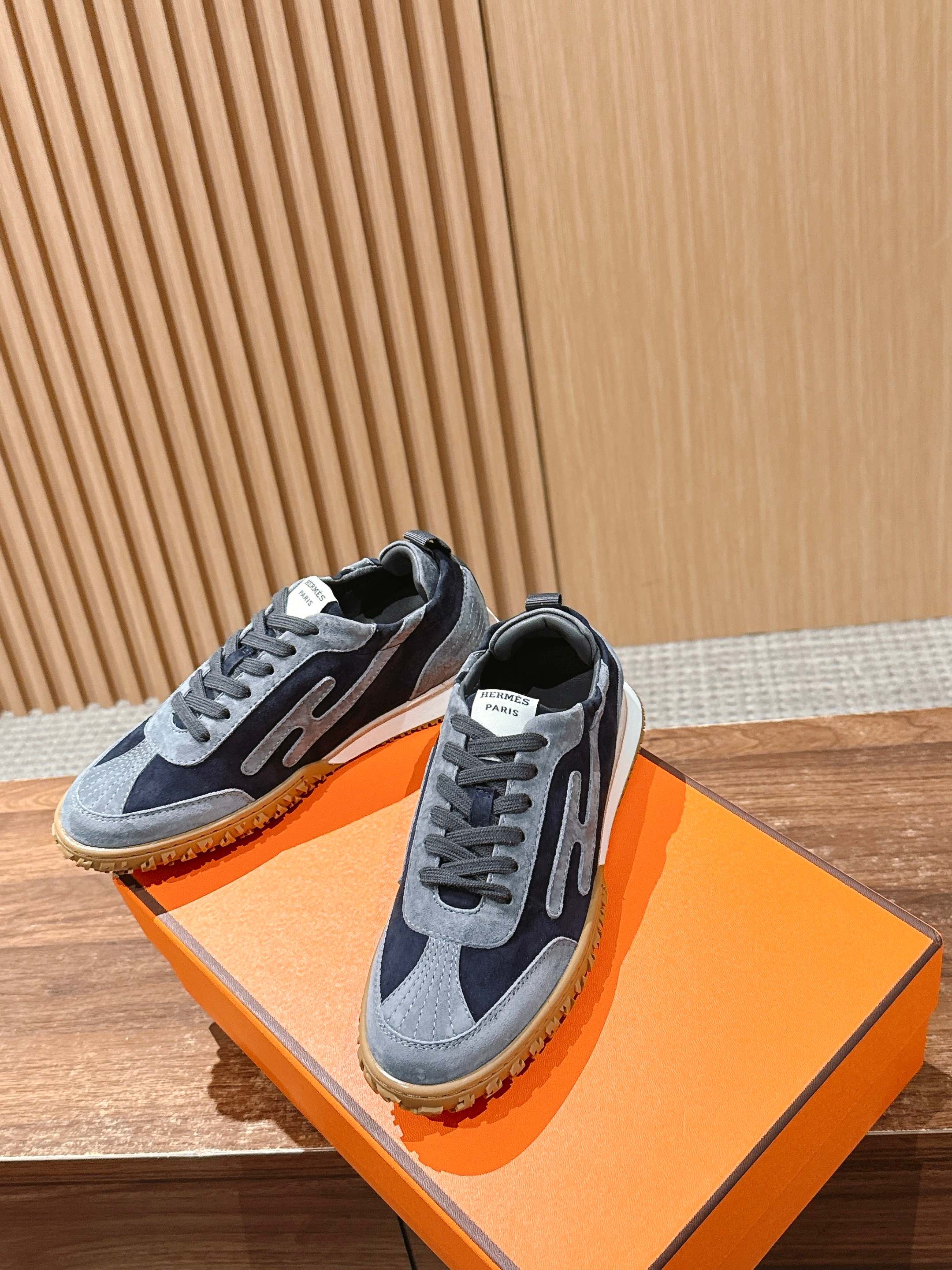 Luxury Shoes Hermes Unisex