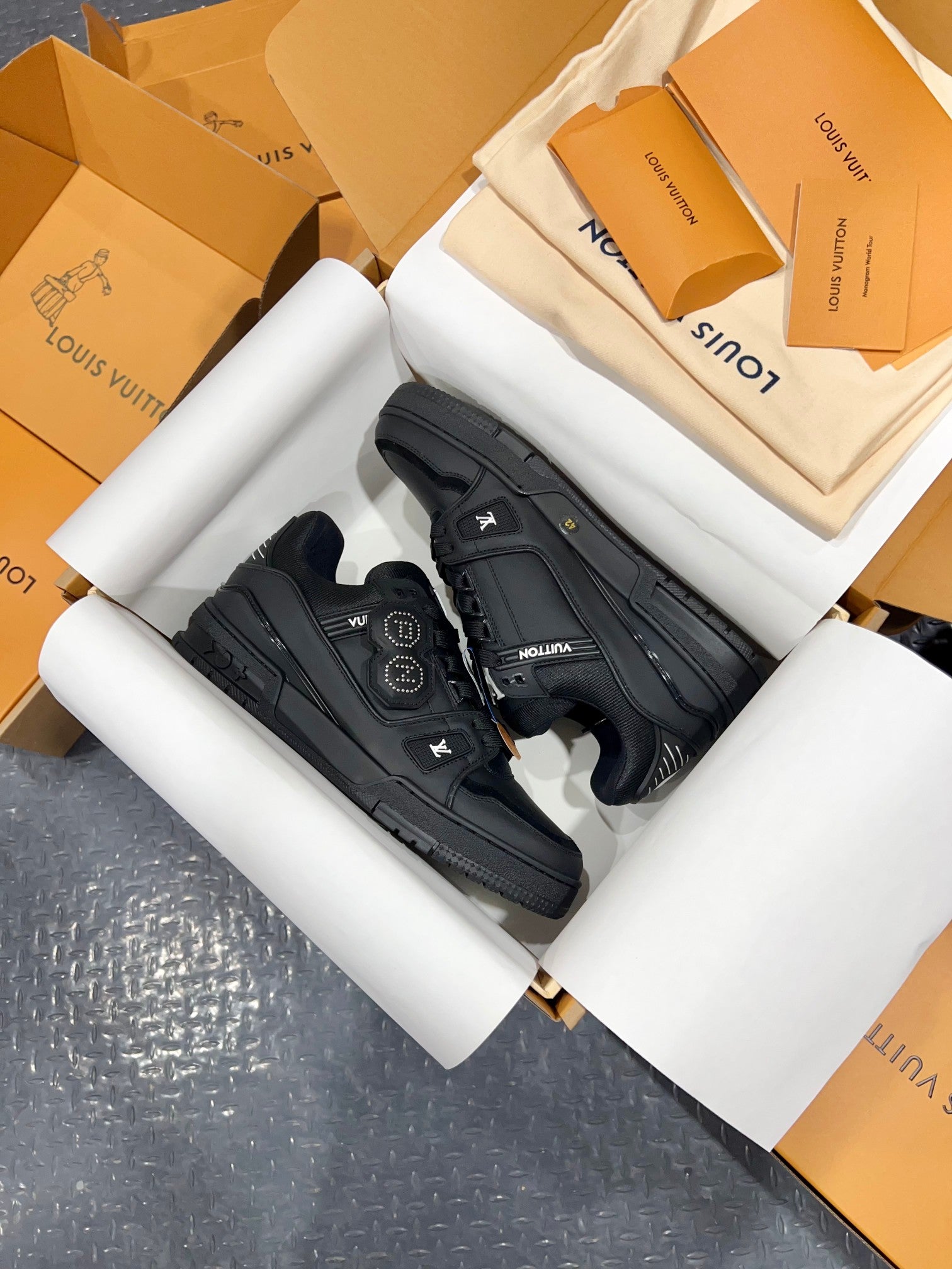 Luxury Shoes Louis Vuitton Trainer