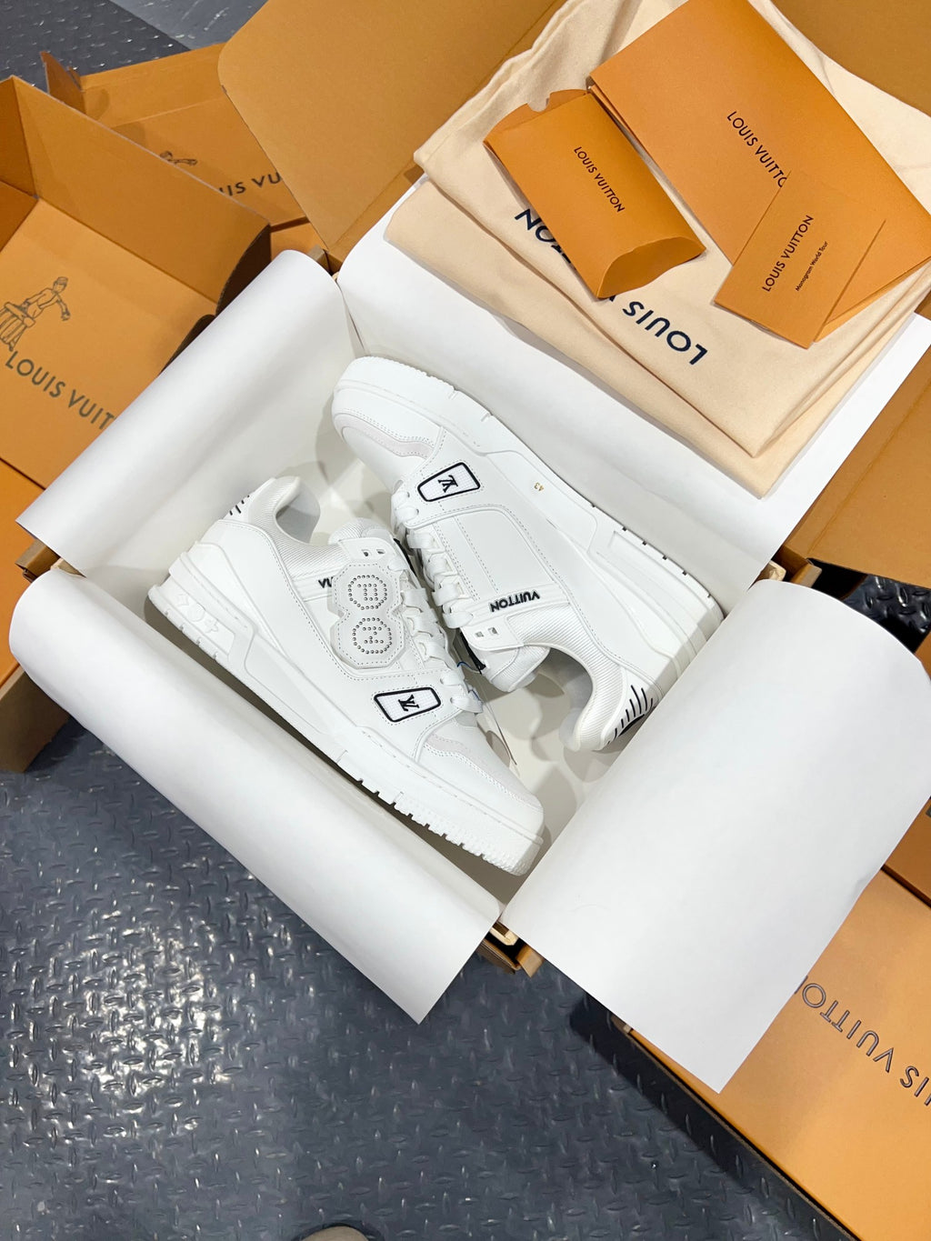 Luxury Shoes Louis Vuitton Trainer