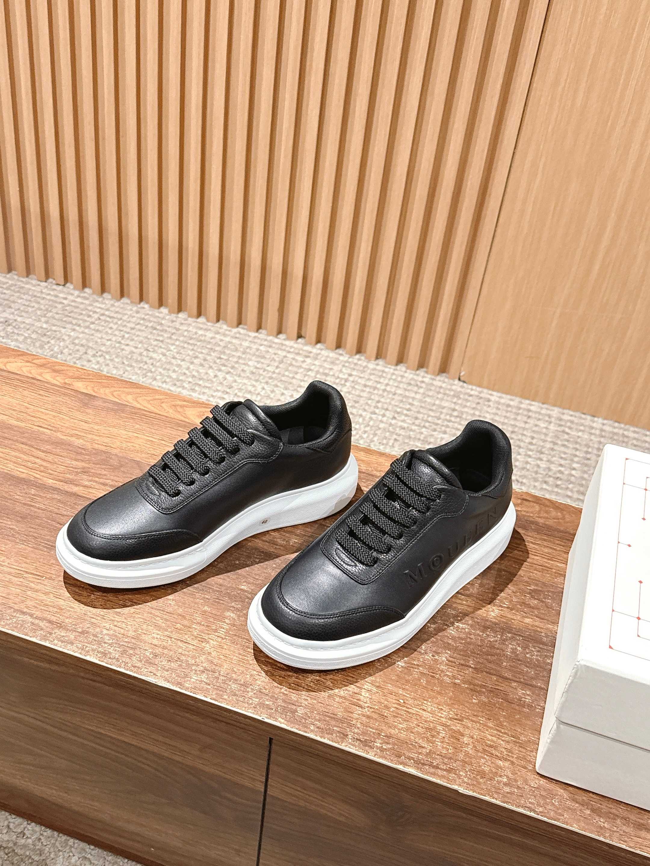 Luxury Shoes Alexander McQueen