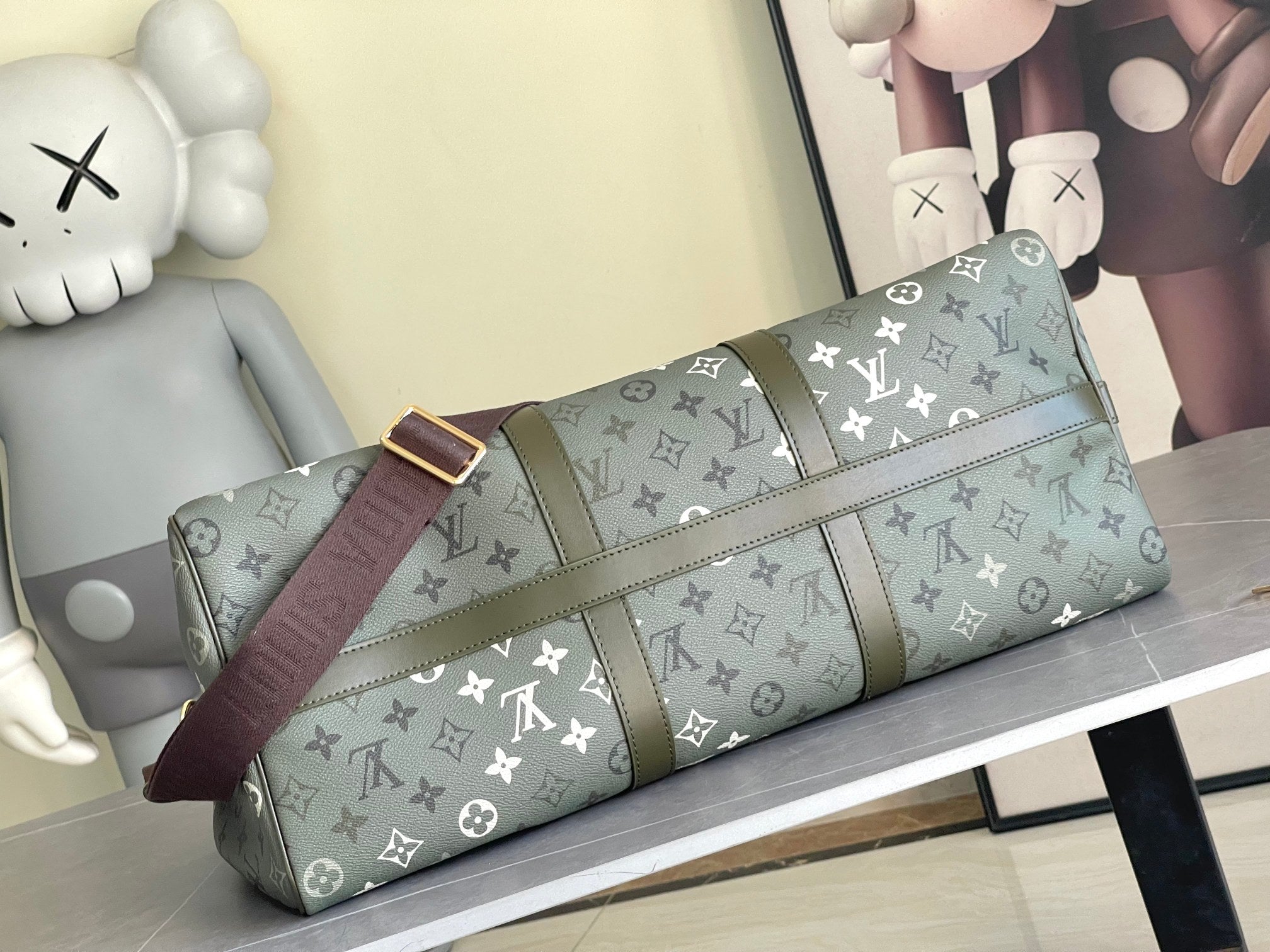 Louis Vuitton duffel bag with shoulder strap in dark gray monogram canvas