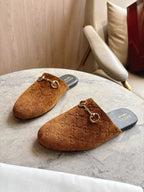 Gucci unisex tan GG mules with gold-tone horsebit, side view pair