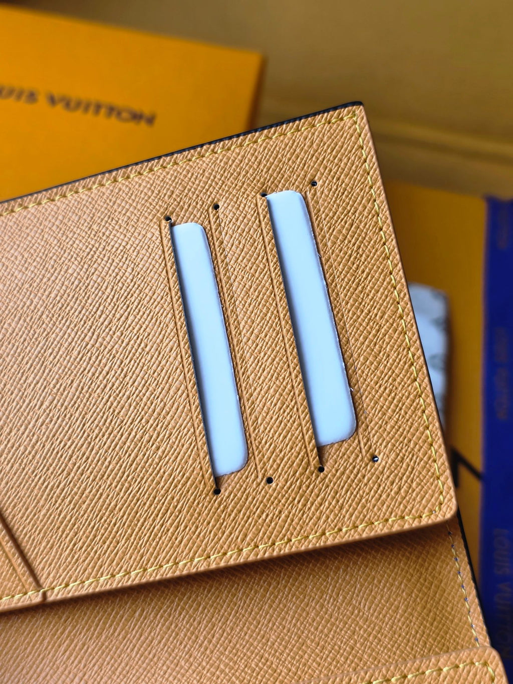 Beige small bag card-holder pocket with two slots, close-up