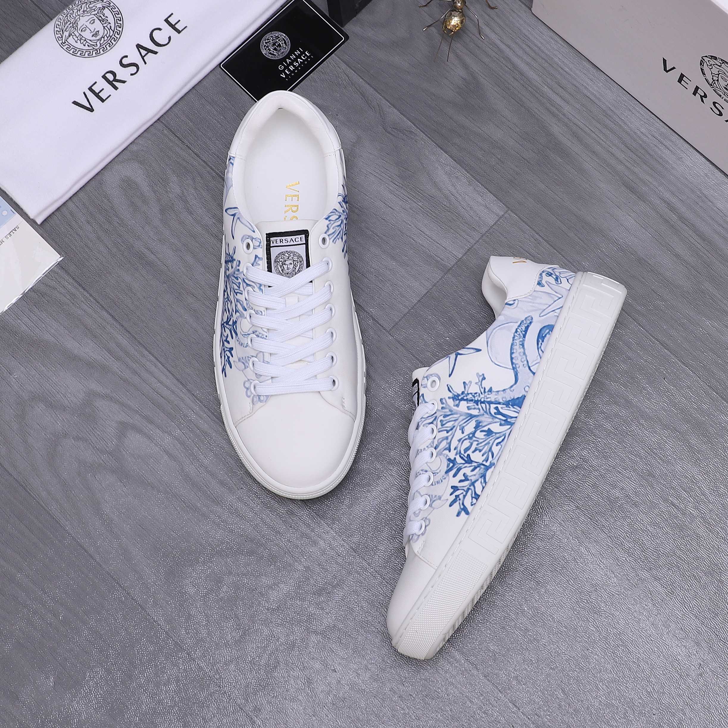 Luxury Shoes Versace