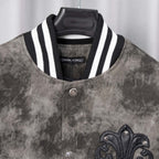 Long-sleeve jacket neckline with ribbed black-and-white stripes and small button
