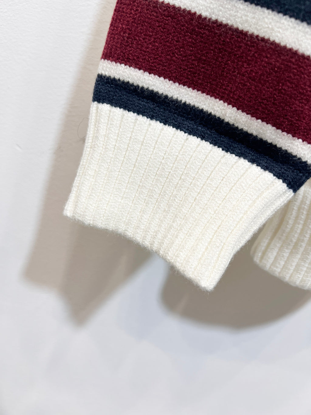 Gucci long cardigan hem with maroon and navy striped band trim