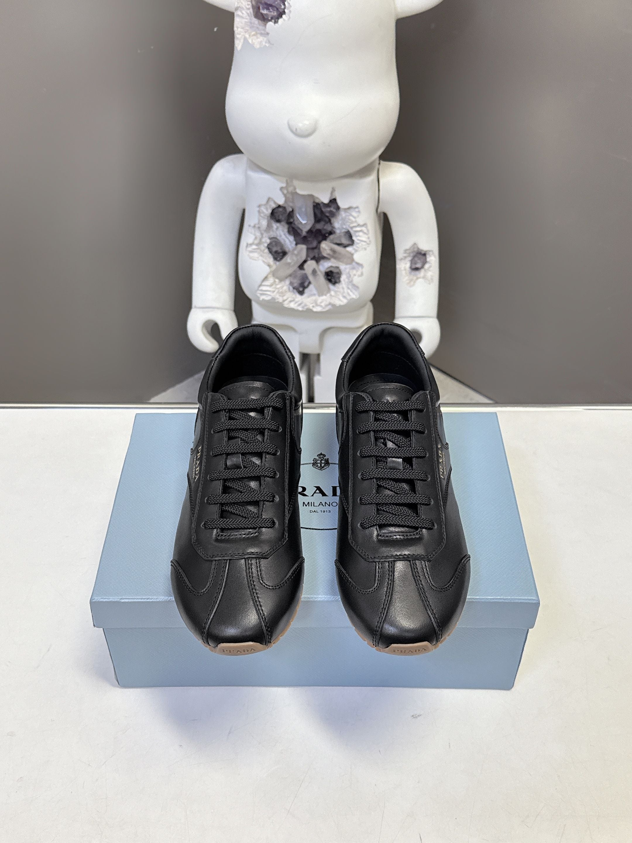 Luxury Shoes Prada Unisex
