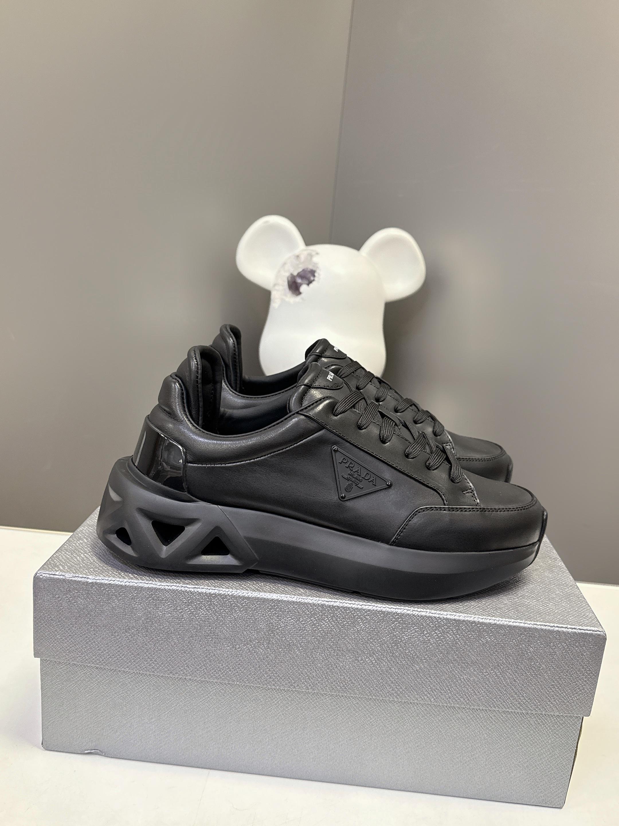 Luxury Shoes Prada Unisex