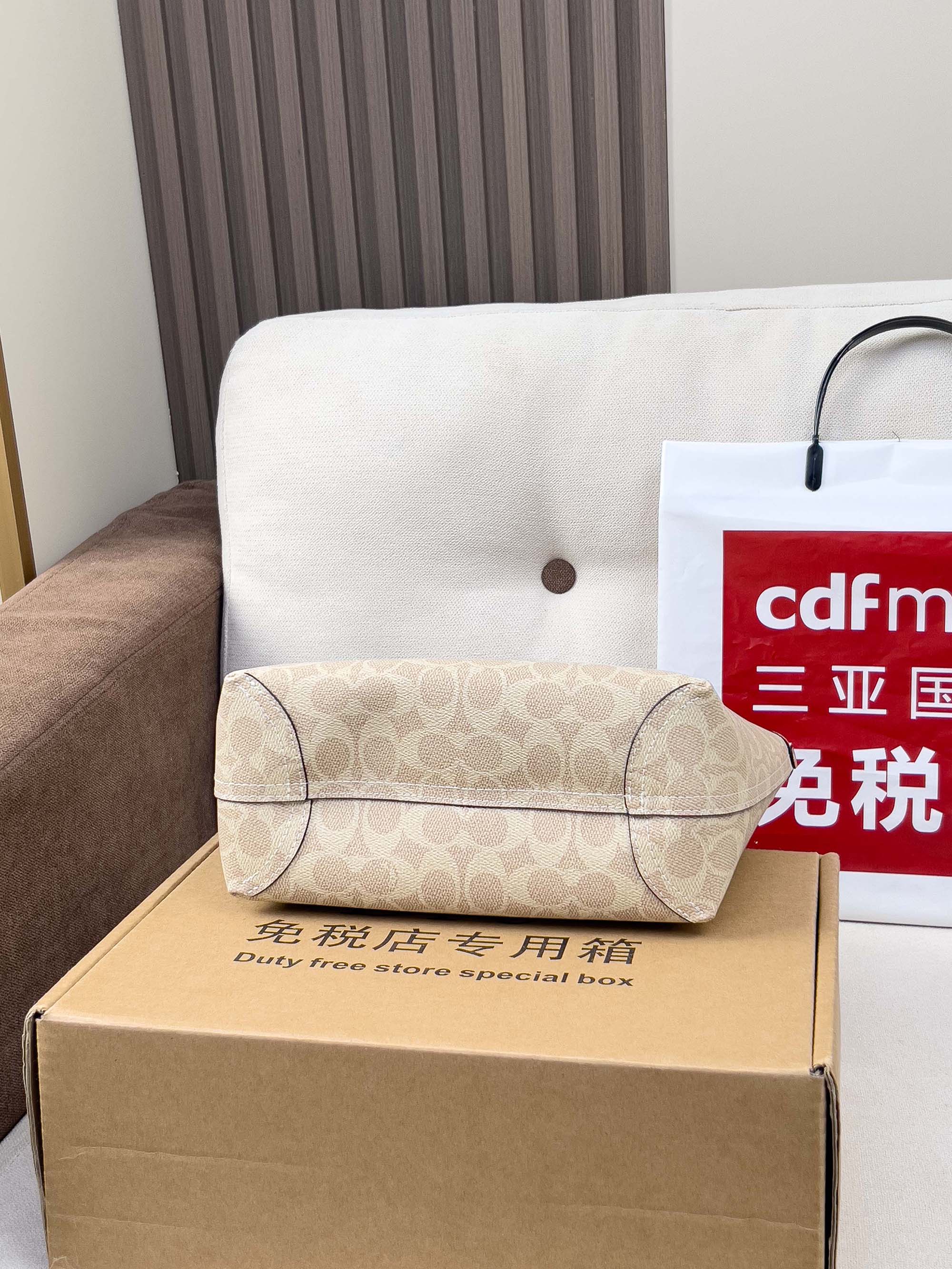 Coah Bags