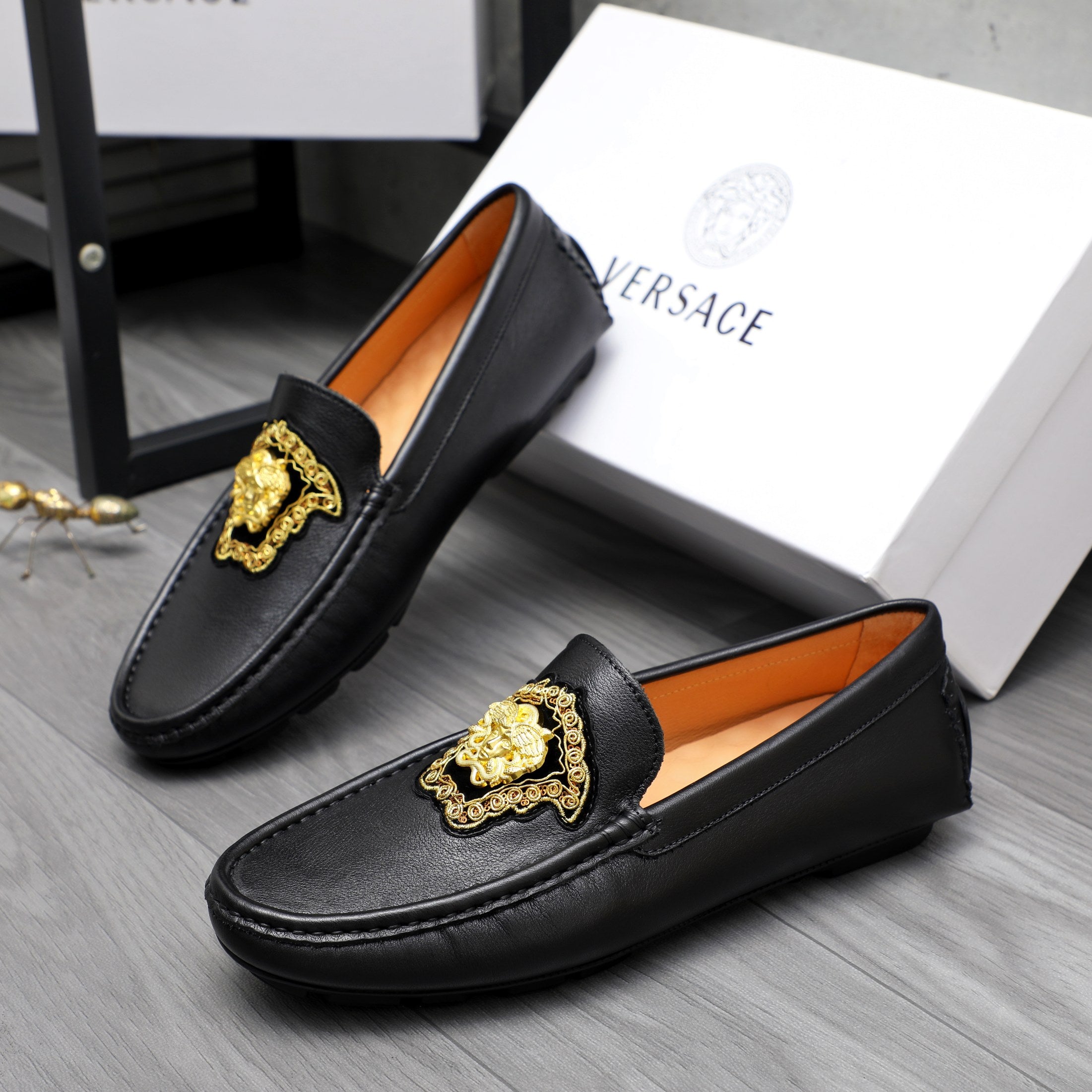 Luxury Shoes Versace