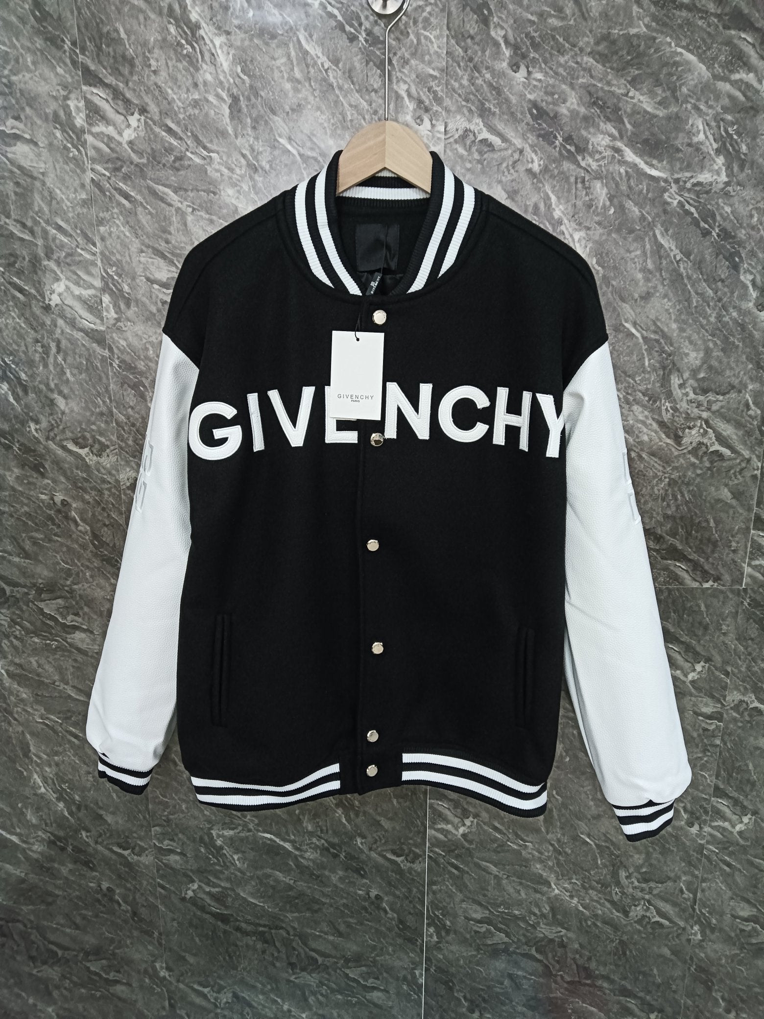 Clothes Givenchy